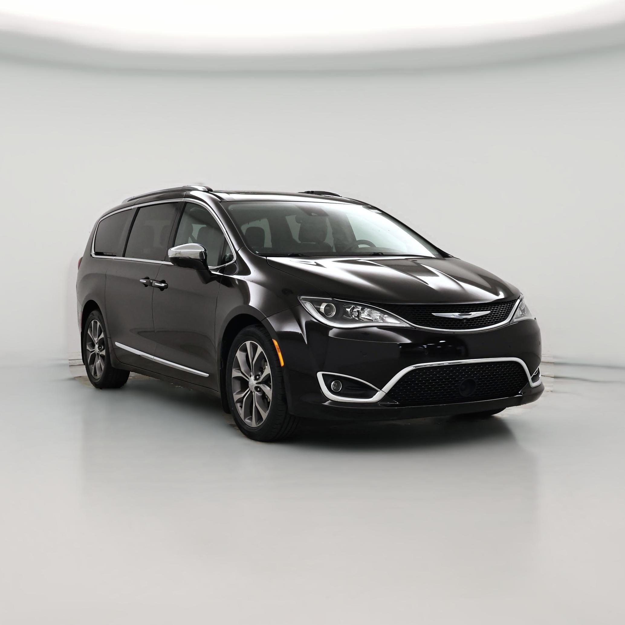 Thumbnail: 2017 Chrysler Pacifica - 1