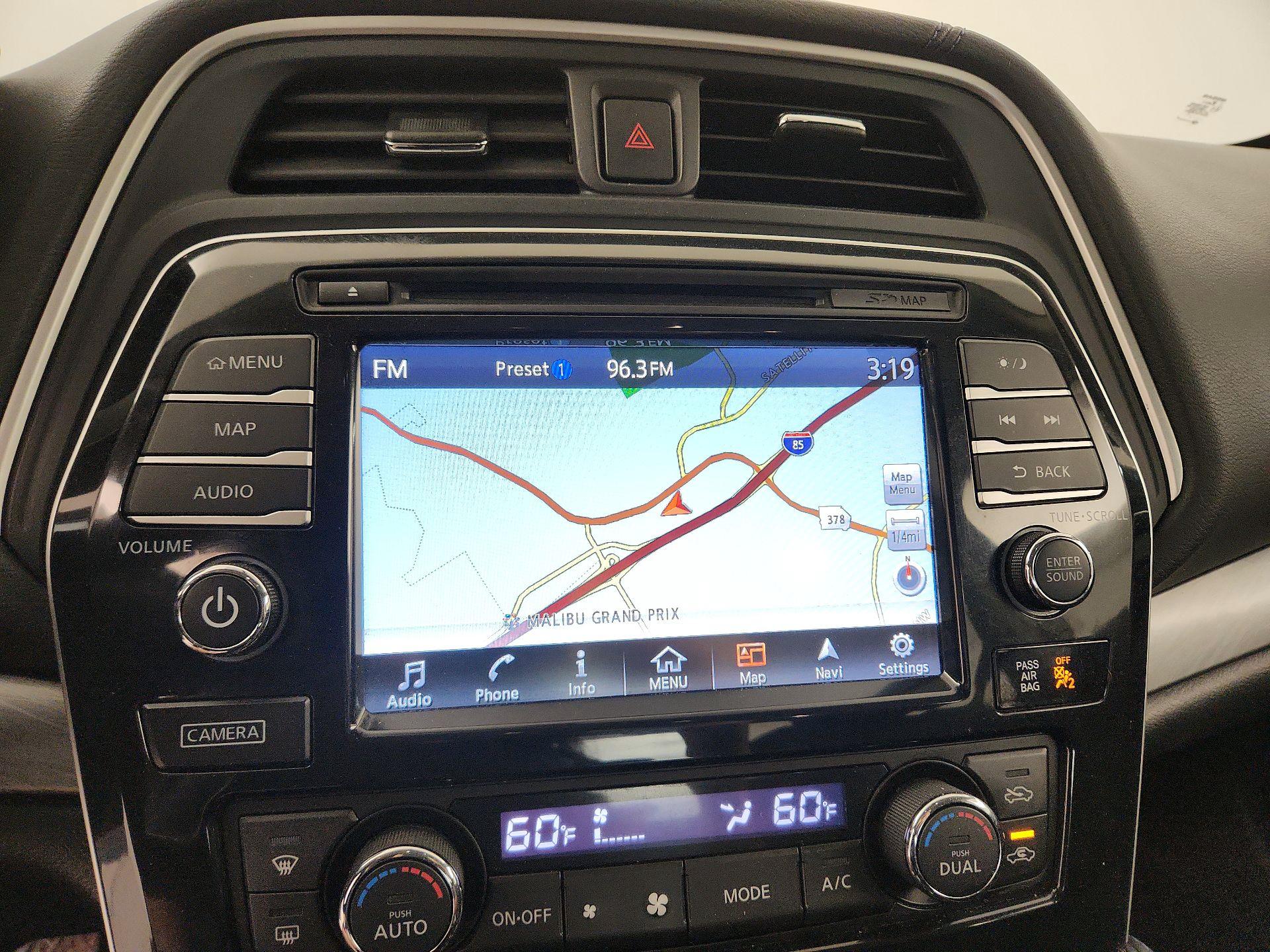 Thumbnail: 2016 Nissan Maxima - 14