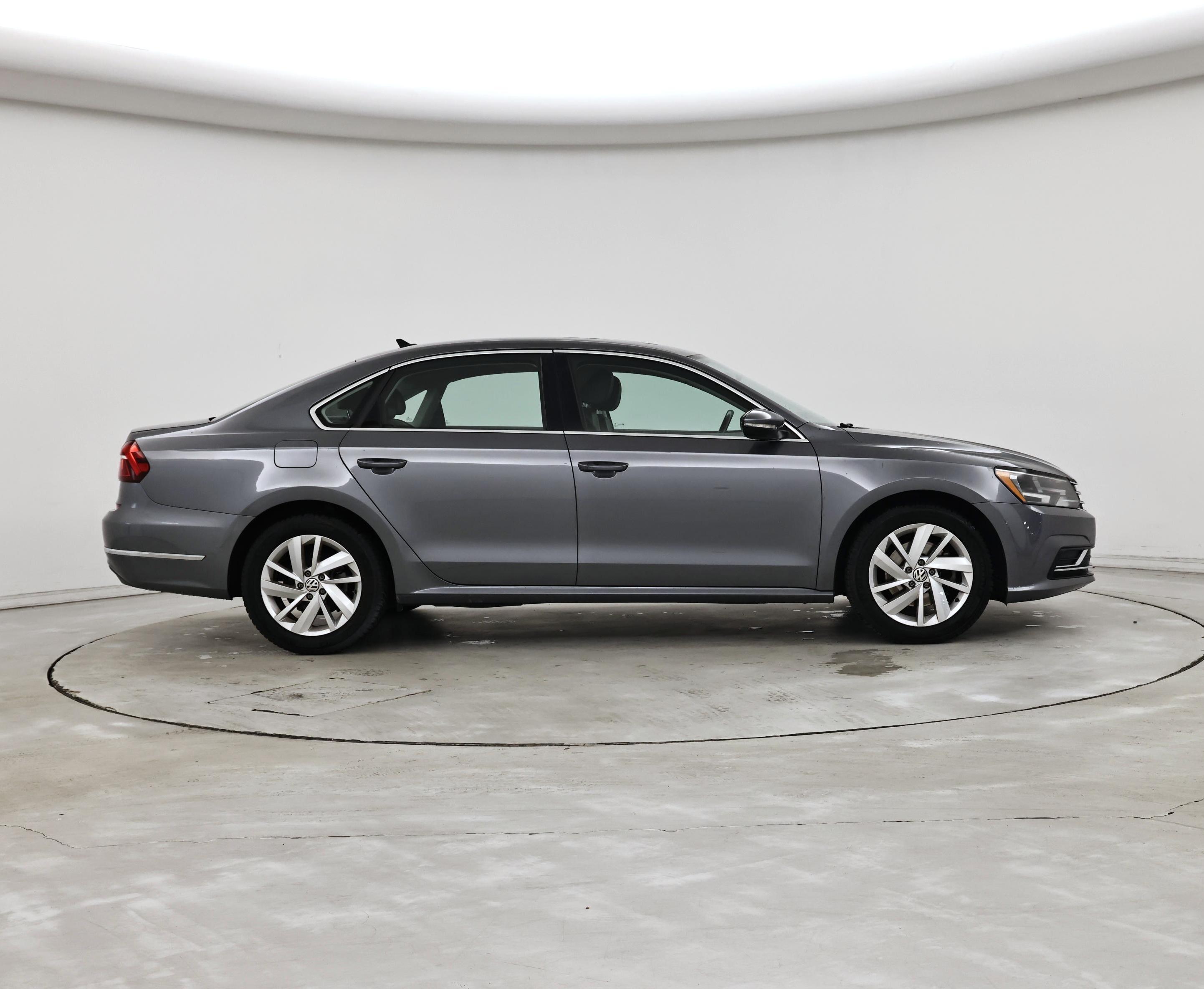 Thumbnail: 2018 Volkswagen Passat - 7