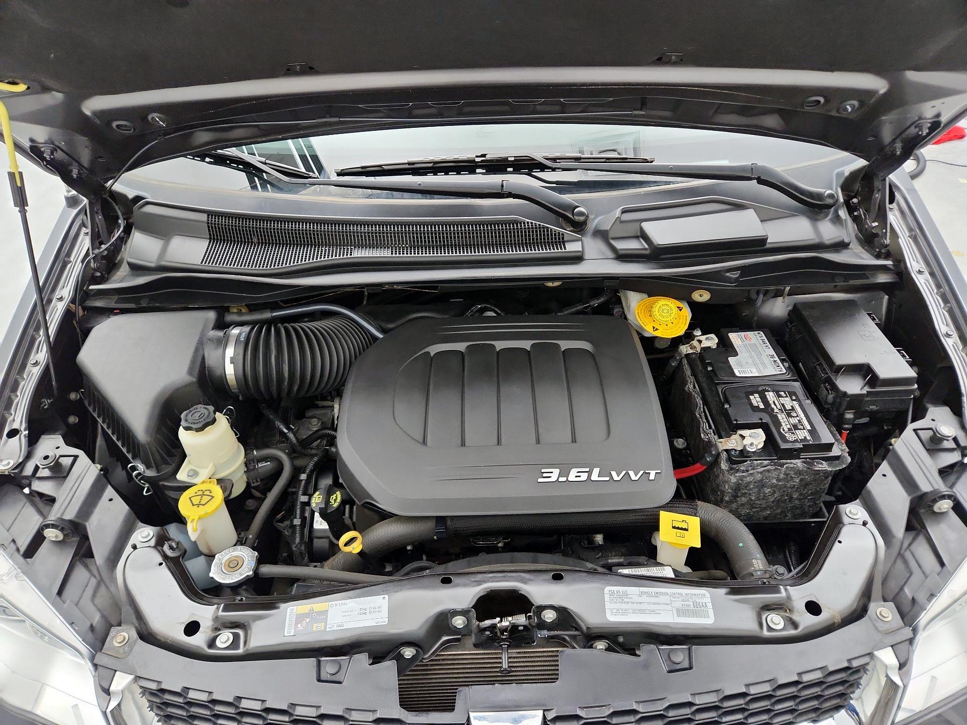 Thumbnail: 2017 Dodge Grand Caravan - 20