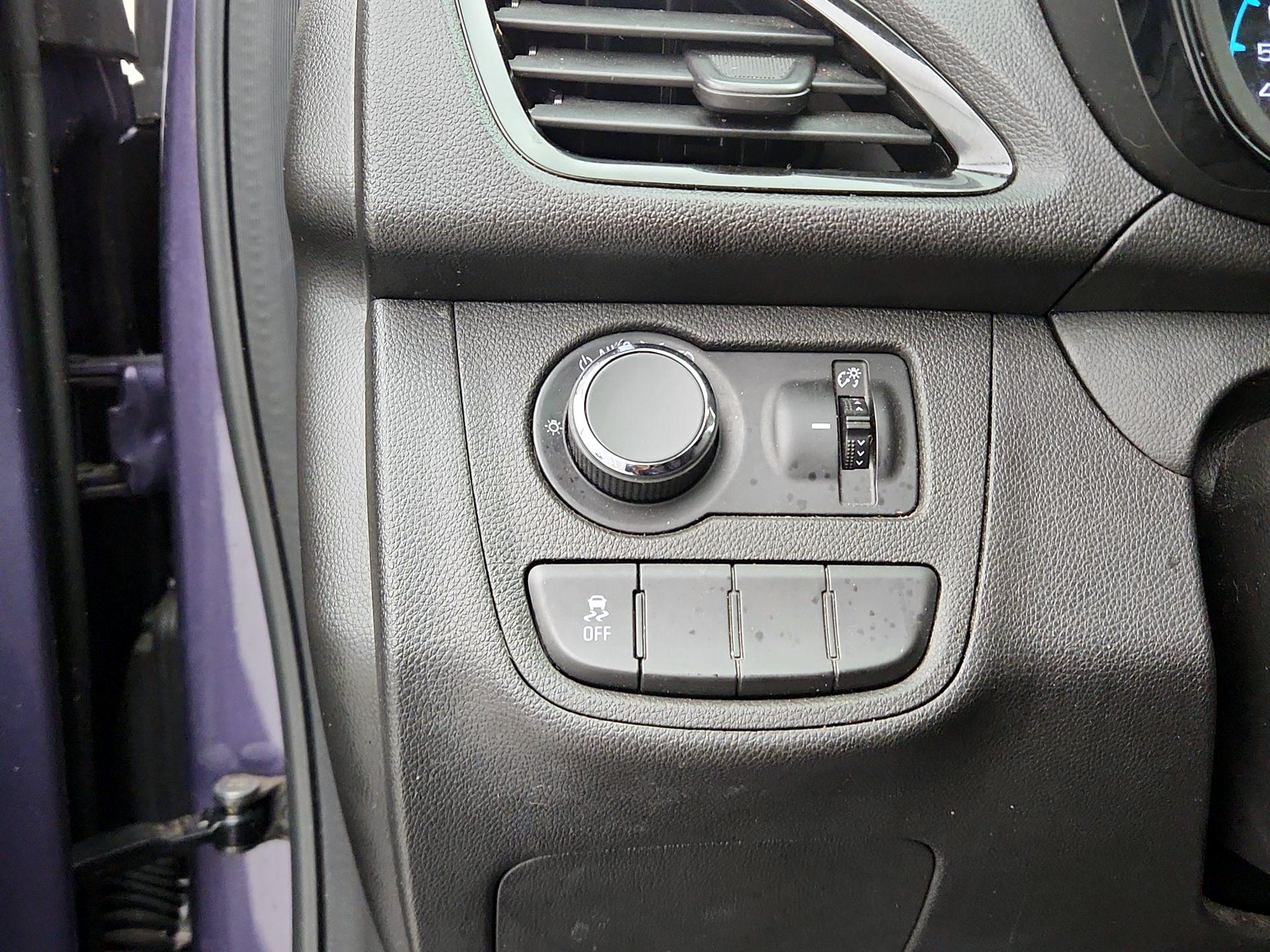 Thumbnail: 2017 Chevrolet Spark - 13