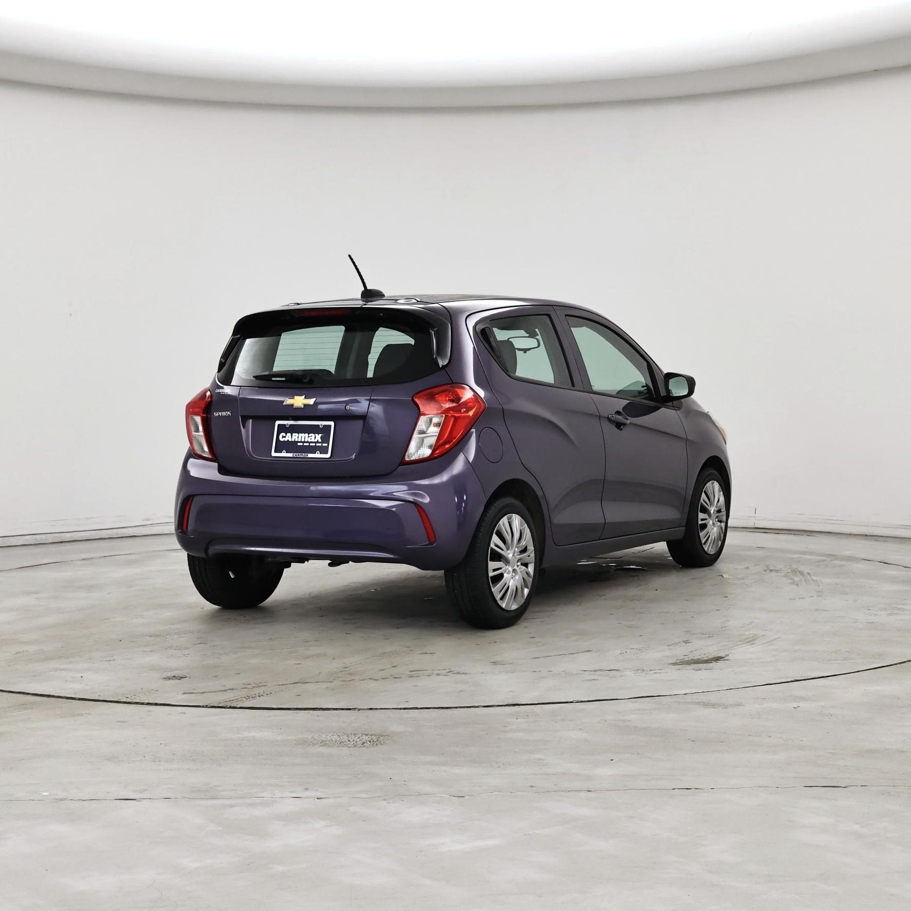 Thumbnail: 2017 Chevrolet Spark - 8