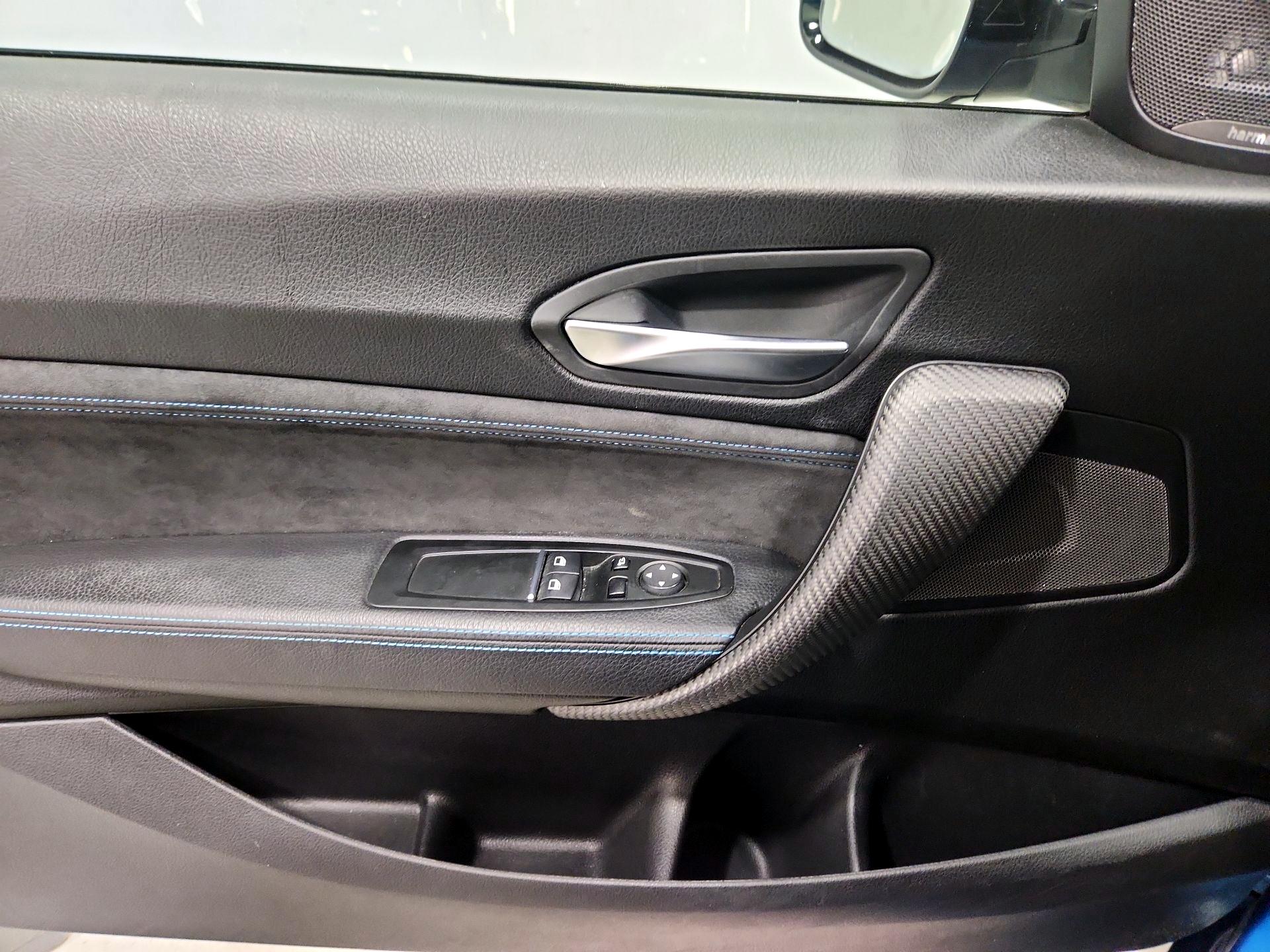 Thumbnail: 2021 BMW M2 - 12