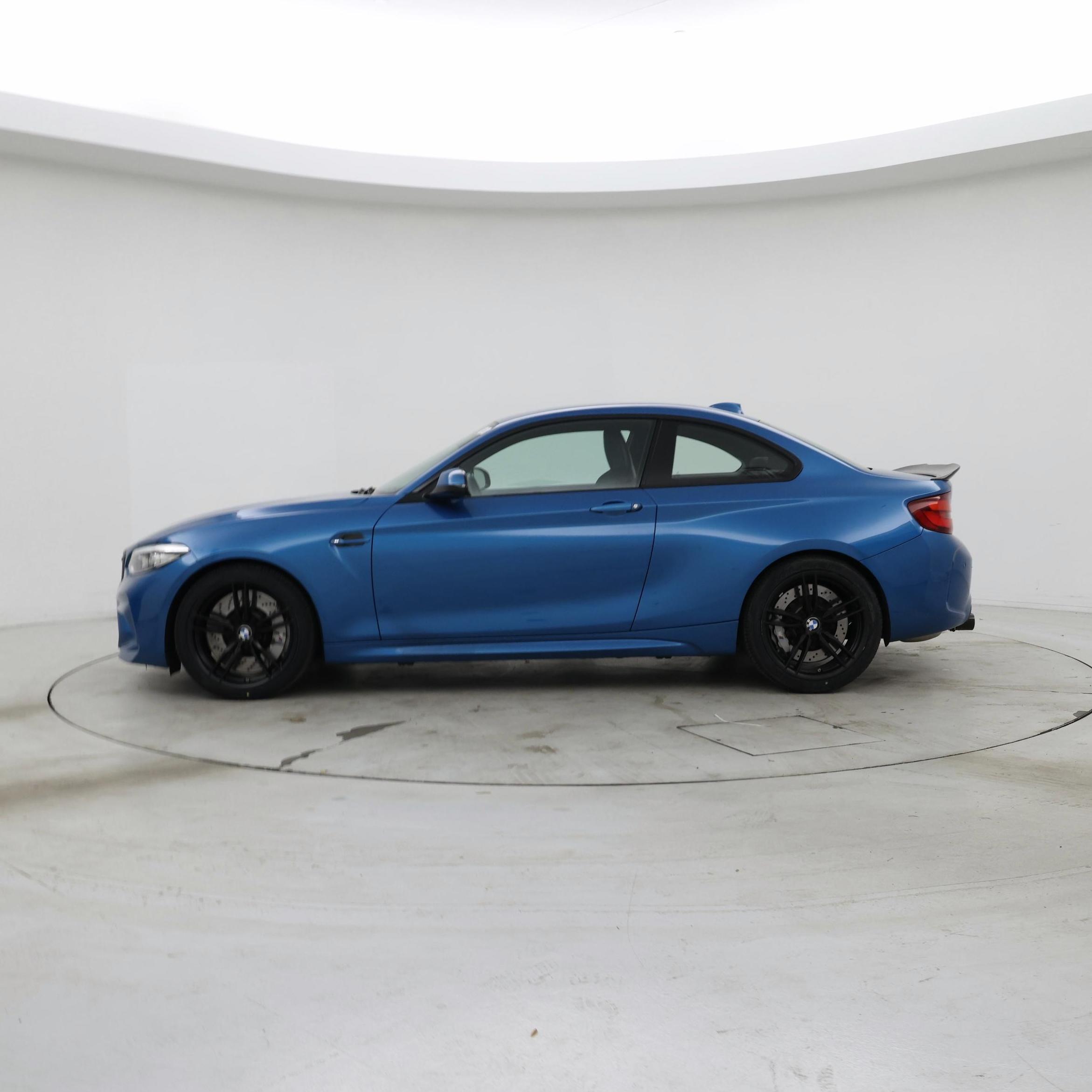 Thumbnail: 2021 BMW M2 - 3