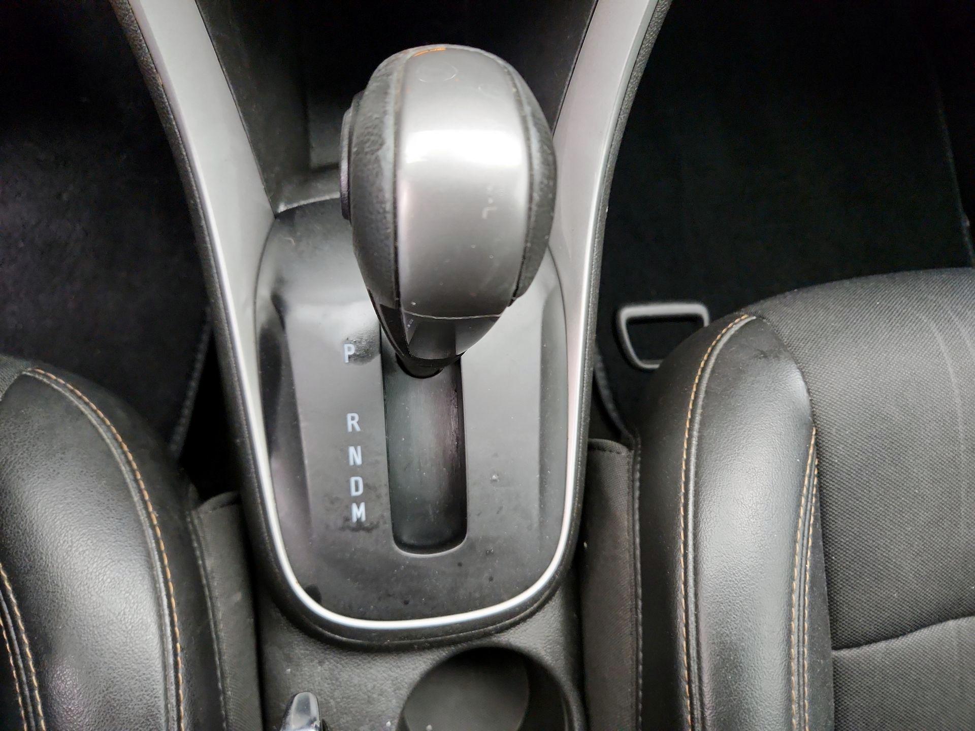 Thumbnail: 2019 Chevrolet Trax - 17