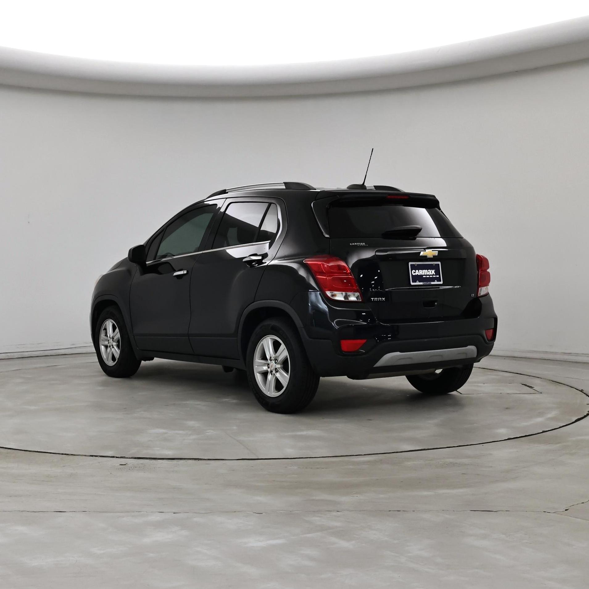 Thumbnail: 2019 Chevrolet Trax - 2