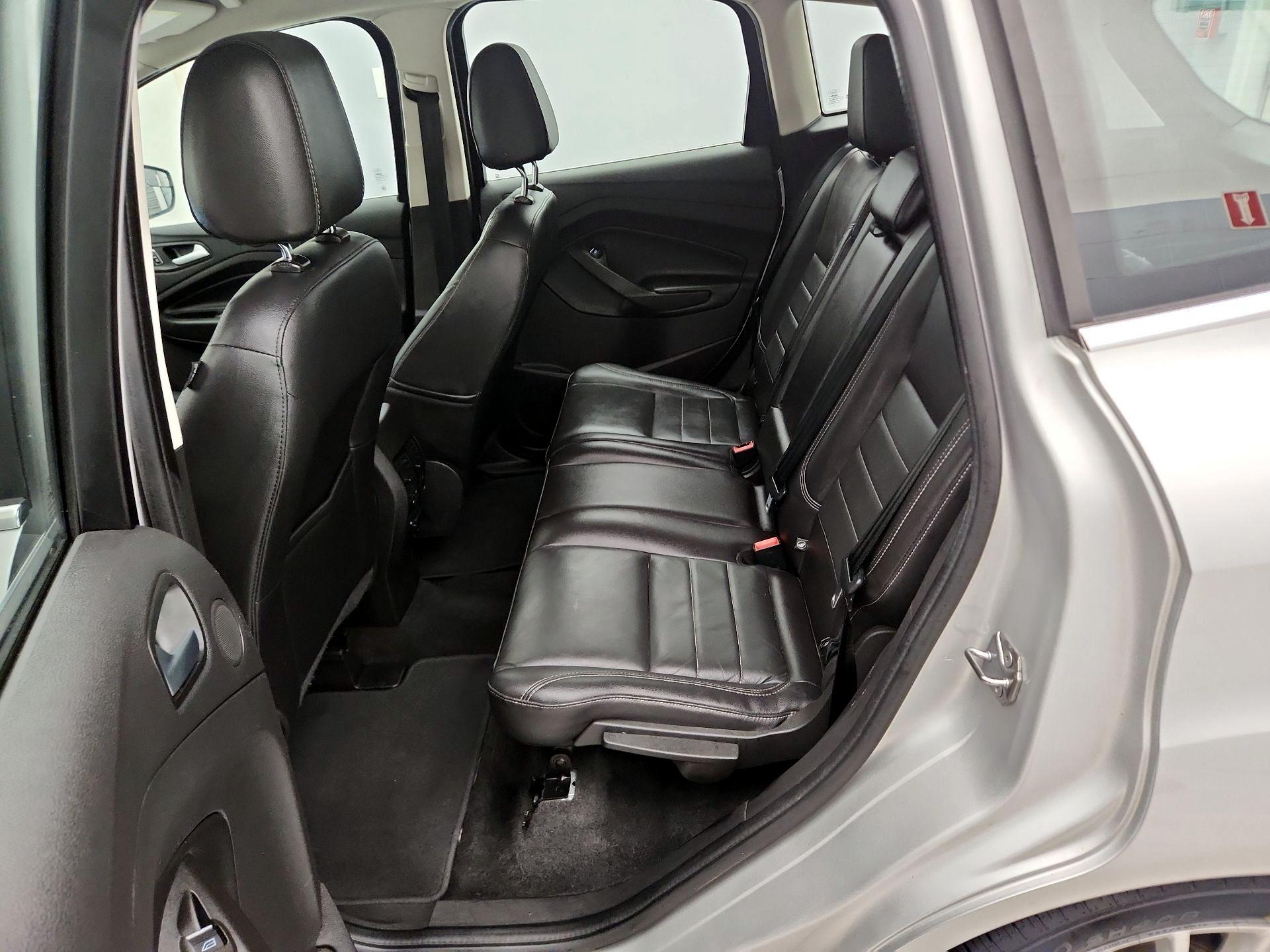 Thumbnail: 2016 Ford C-Max - 20