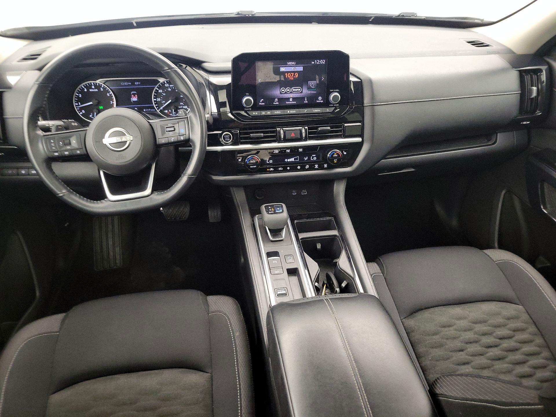 Thumbnail: 2022 Nissan Pathfinder - 9