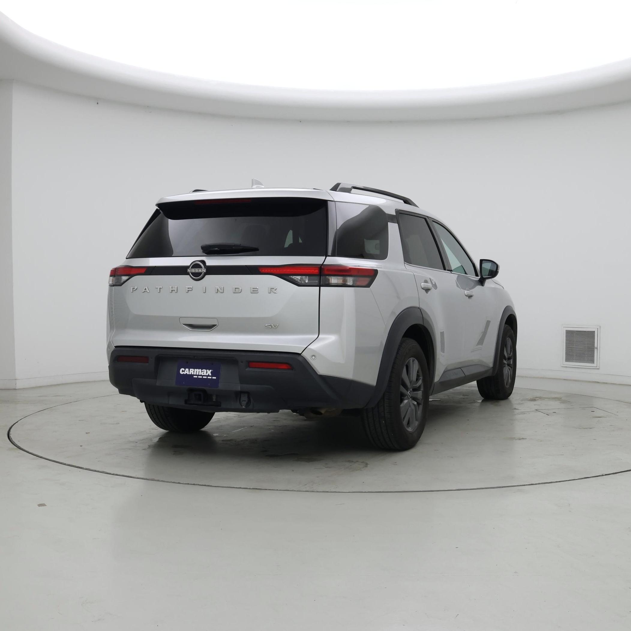 Thumbnail: 2022 Nissan Pathfinder - 8