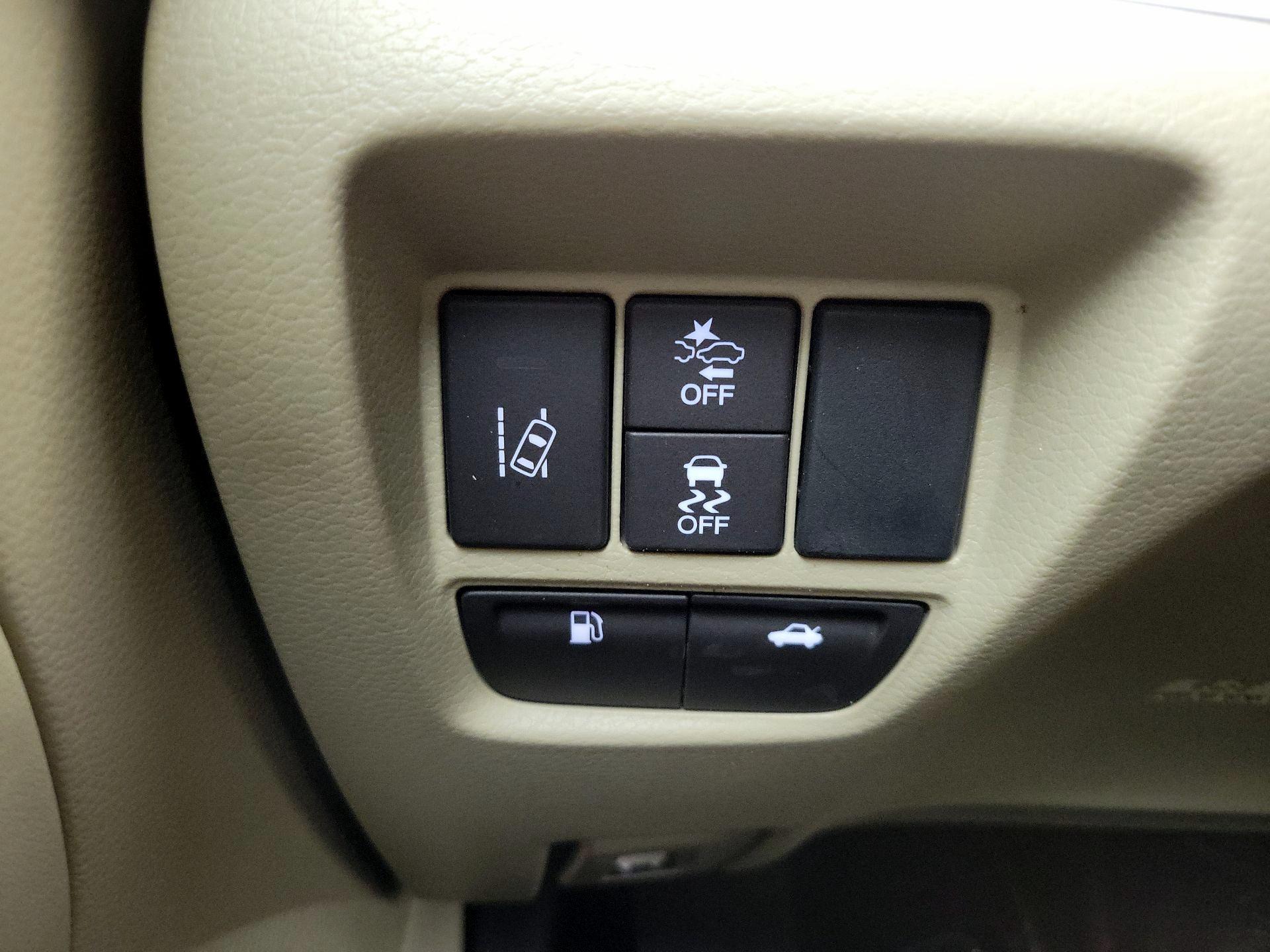 Thumbnail: 2018 Acura TLX - 13