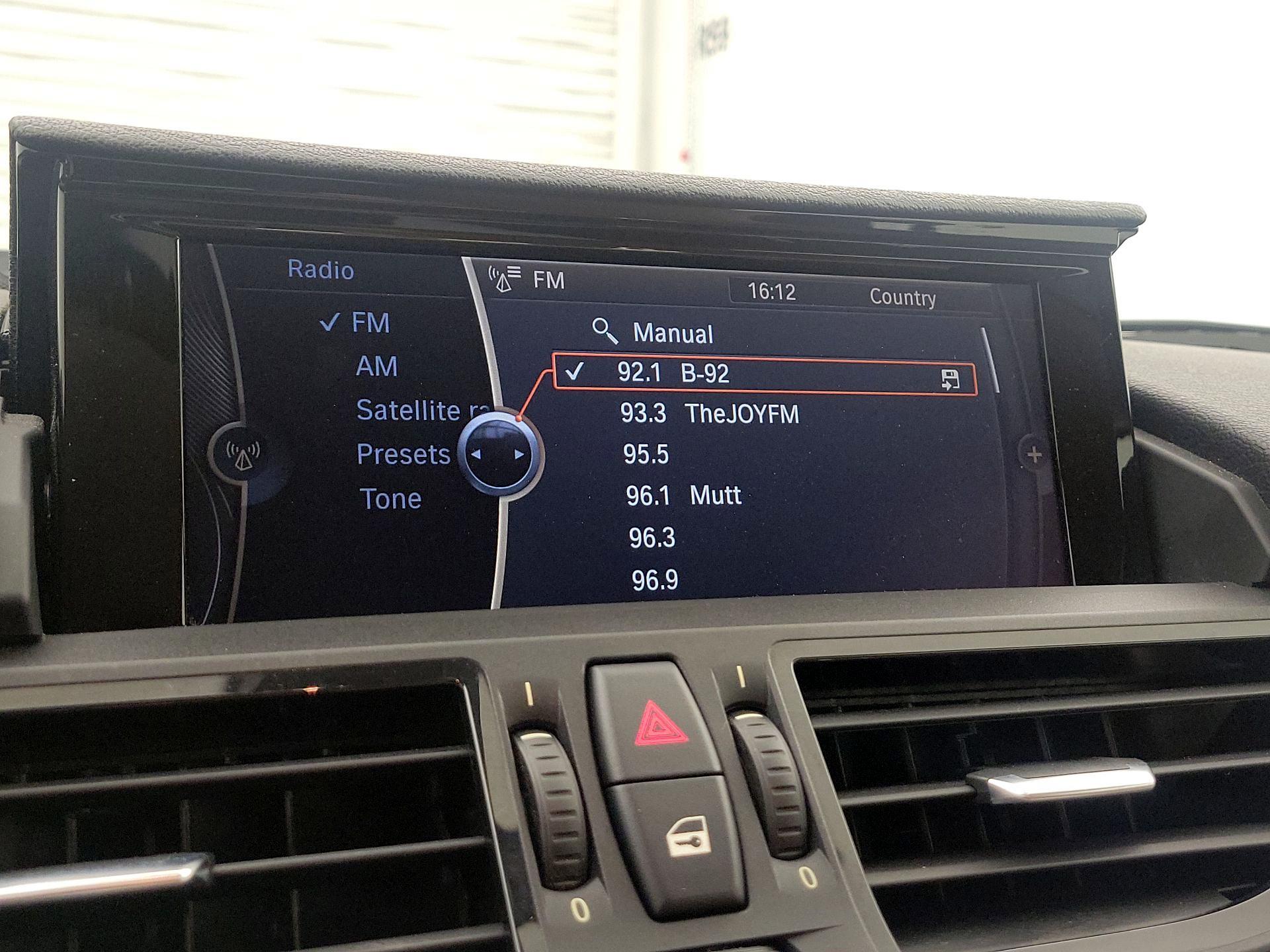 Thumbnail: 2015 BMW Z4 - 15