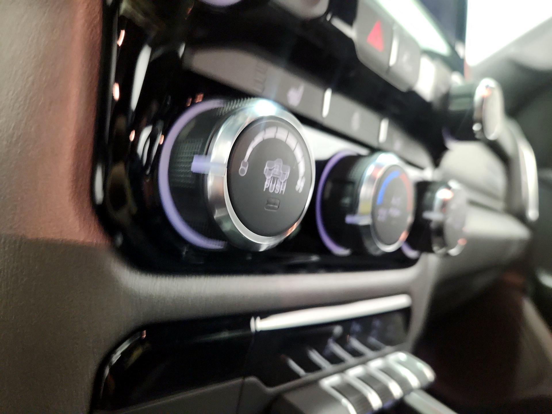 Thumbnail: 2025 RAM 1500 - 16