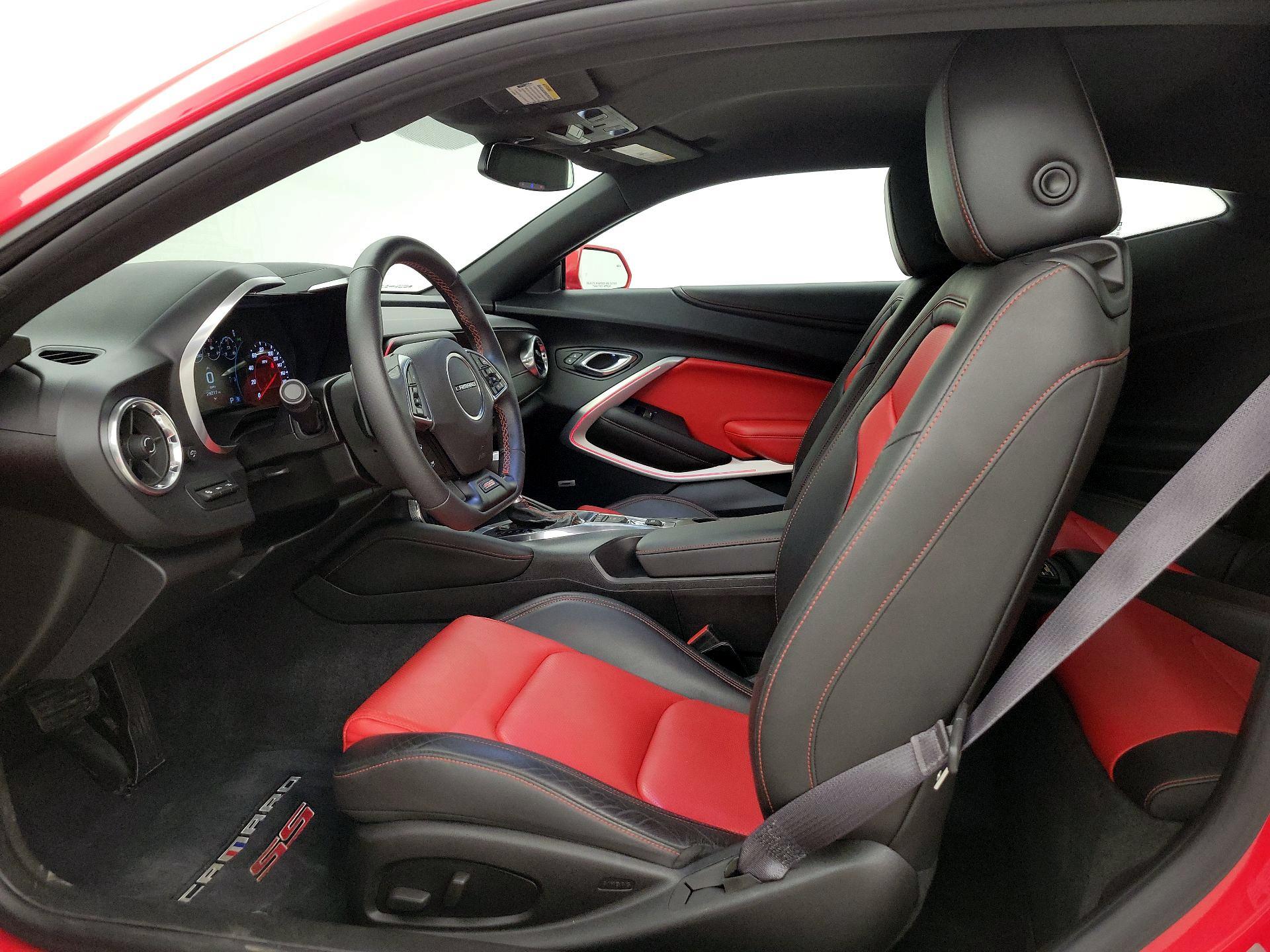 Thumbnail: 2016 Chevrolet Camaro - 11