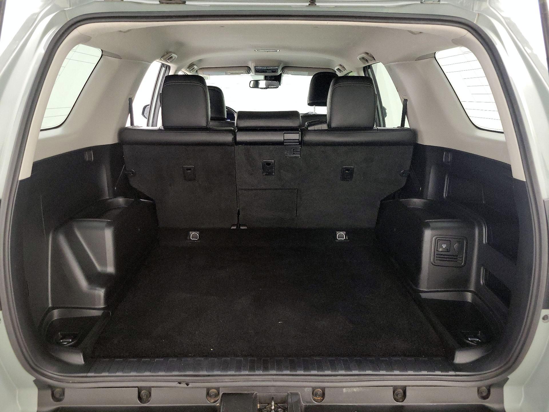 Thumbnail: 2022 Toyota 4Runner - 20