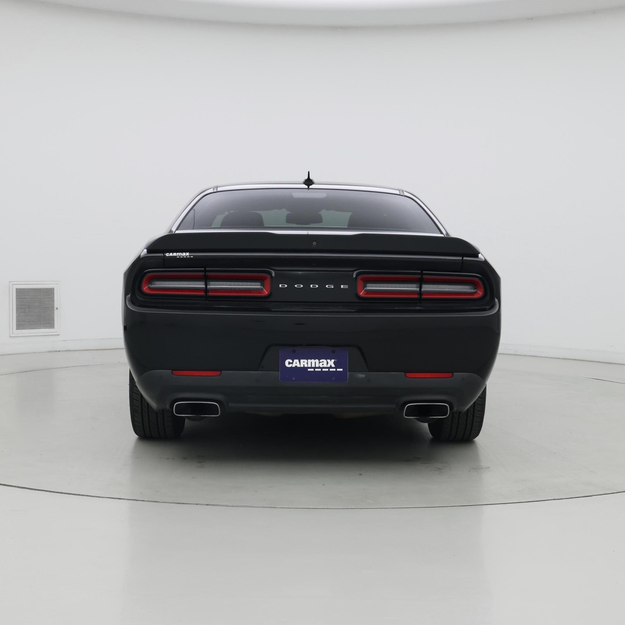 Thumbnail: 2018 Dodge Challenger - 6