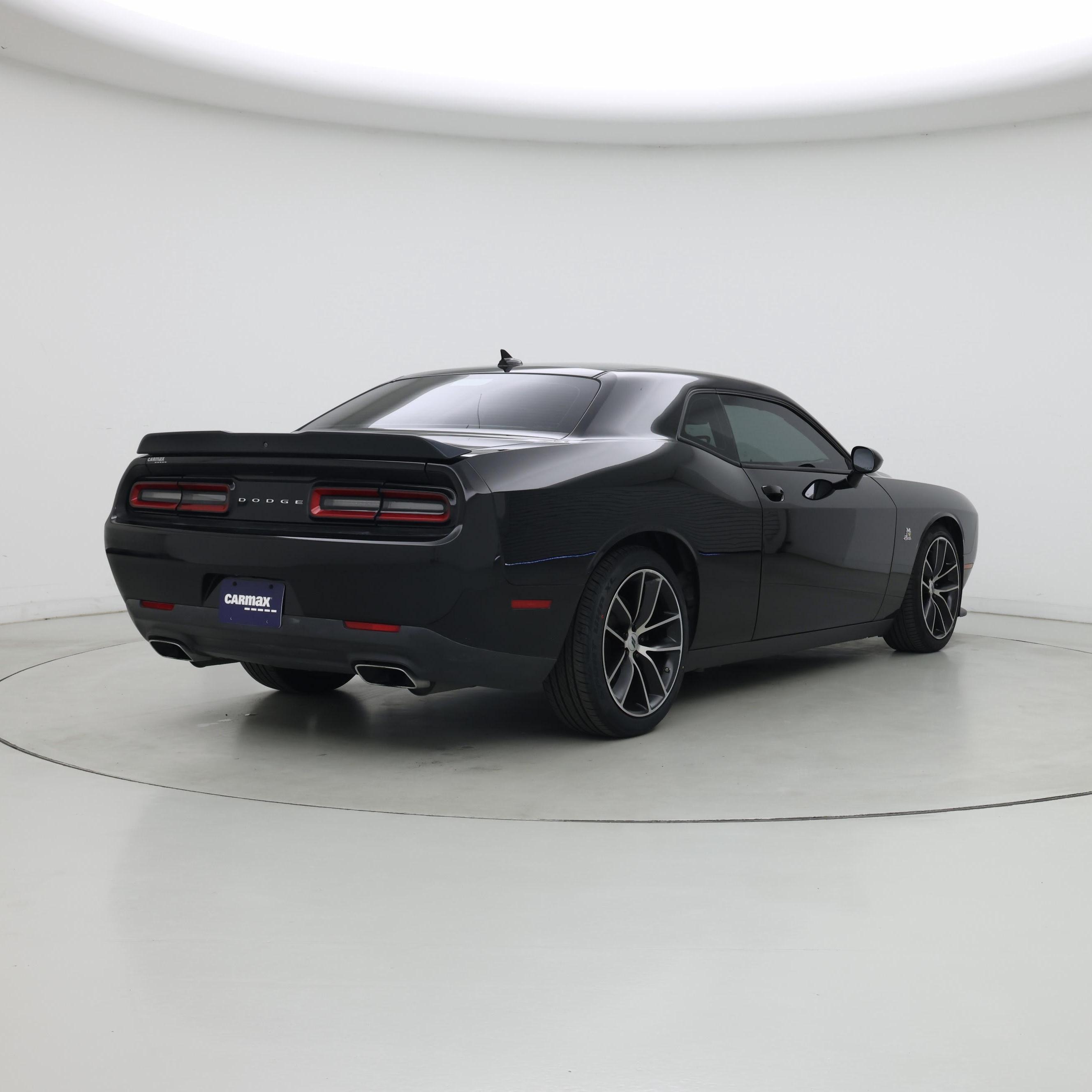 Thumbnail: 2018 Dodge Challenger - 8