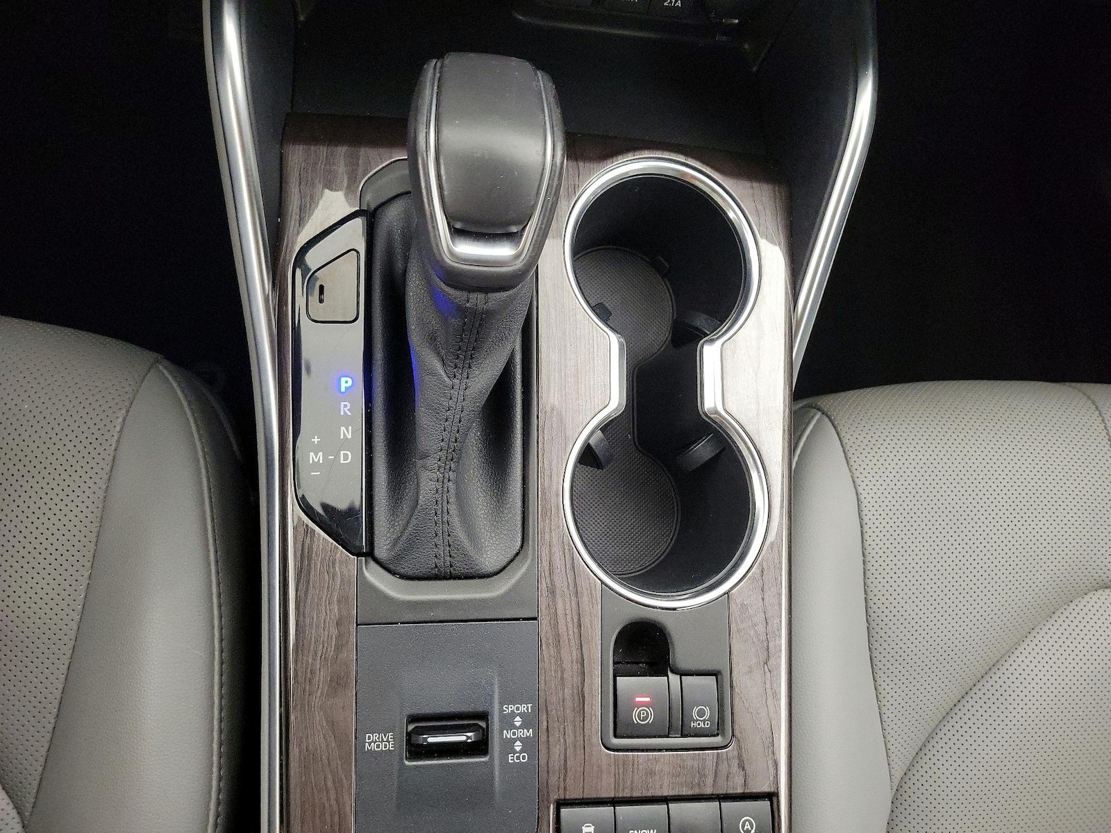 2020 Toyota Highlander Platinum - Photo 19