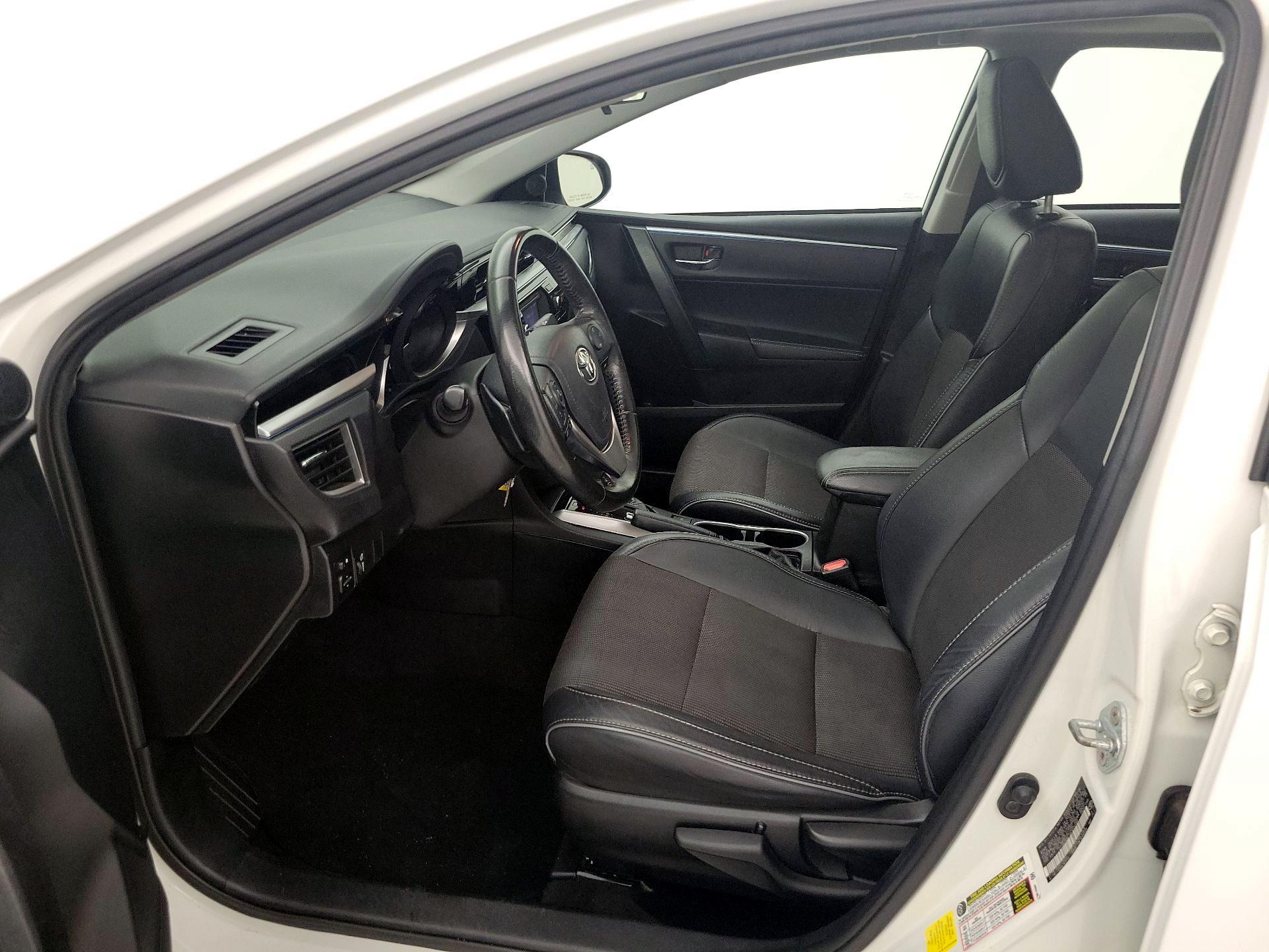 Thumbnail: 2016 Toyota Corolla - 11