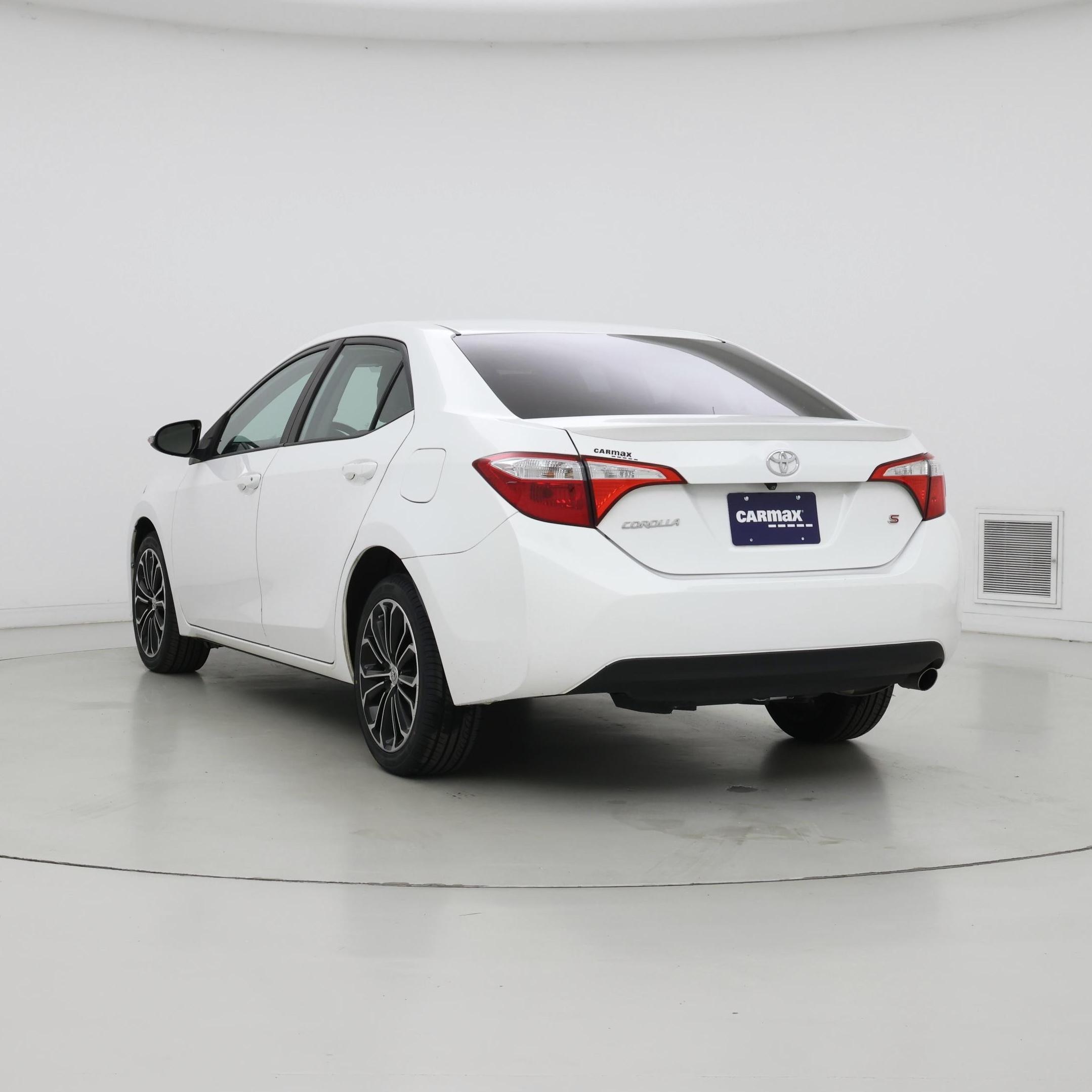 Thumbnail: 2016 Toyota Corolla - 2