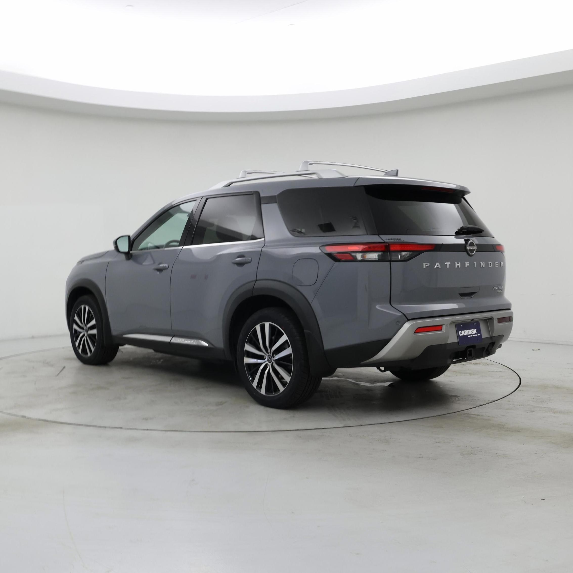 Thumbnail: 2023 Nissan Pathfinder - 2