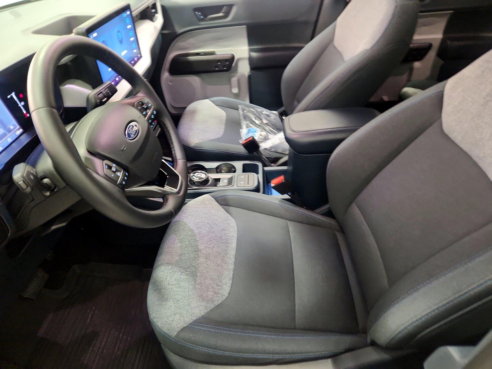 Thumbnail: 2025 Ford Maverick - 11