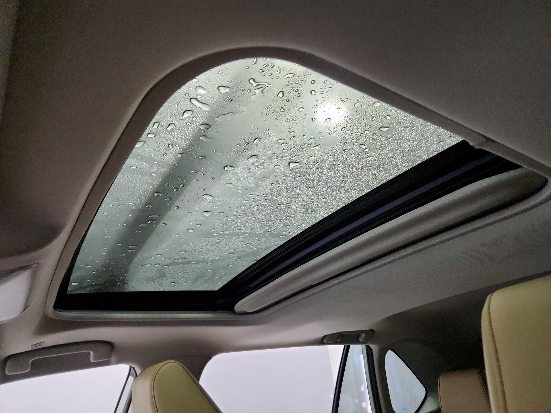 Thumbnail: 2025 Toyota RAV4 - 20