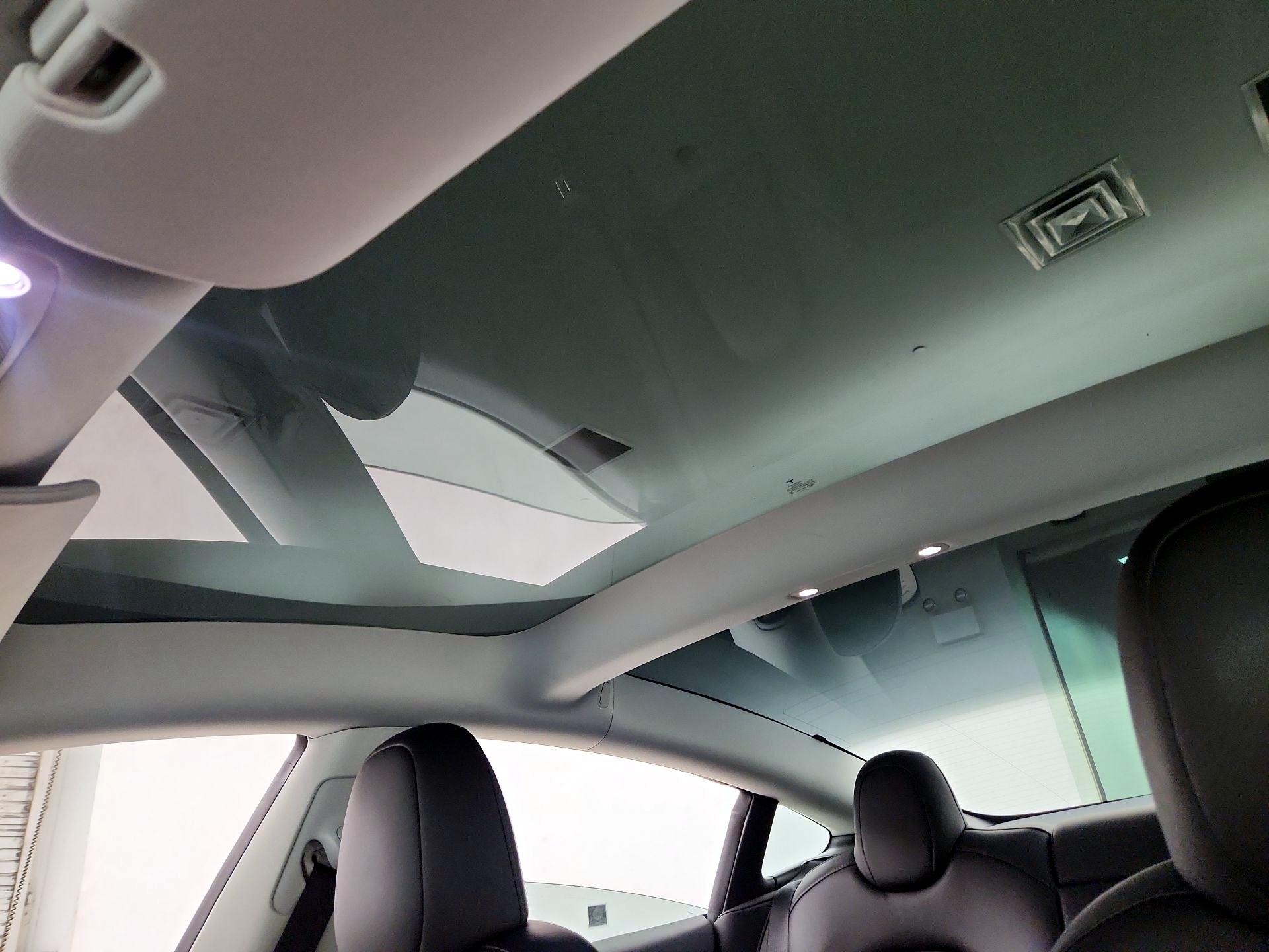 Thumbnail: 2023 Tesla Model 3 - 20