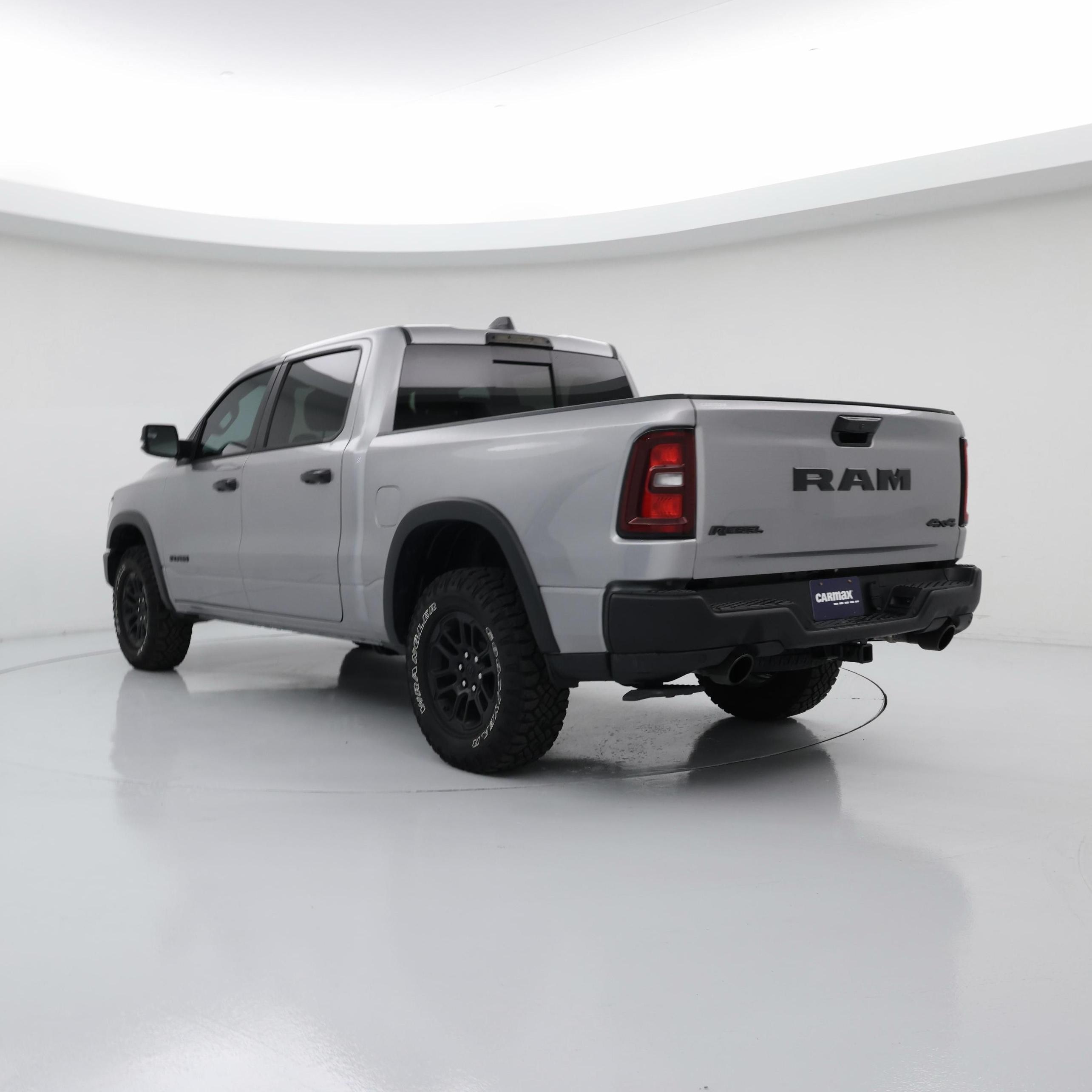 Thumbnail: 2025 RAM 1500 - 2