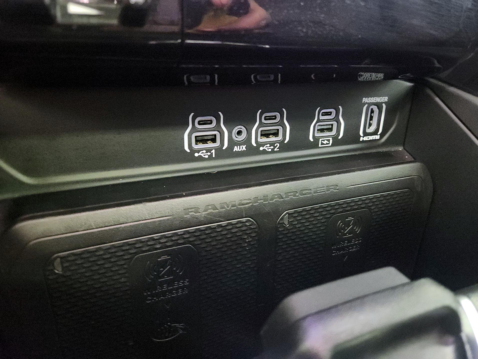 Thumbnail: 2025 RAM 1500 - 19