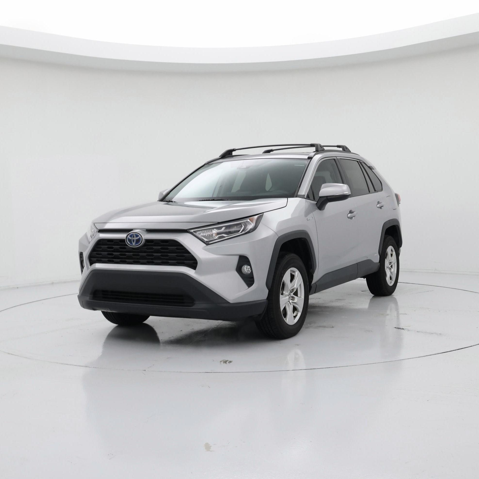 Thumbnail: 2021 Toyota RAV4 - 4