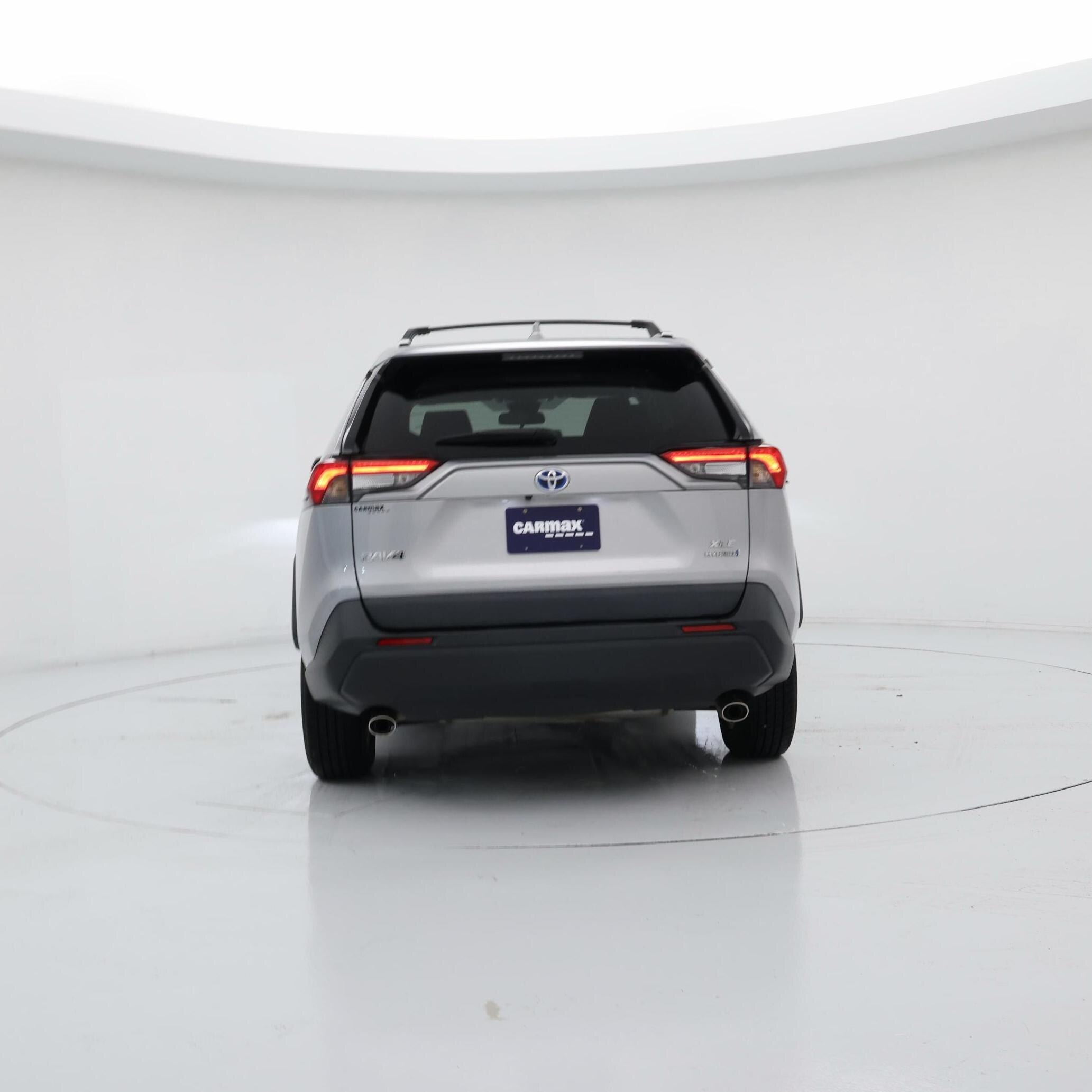 Thumbnail: 2021 Toyota RAV4 - 6