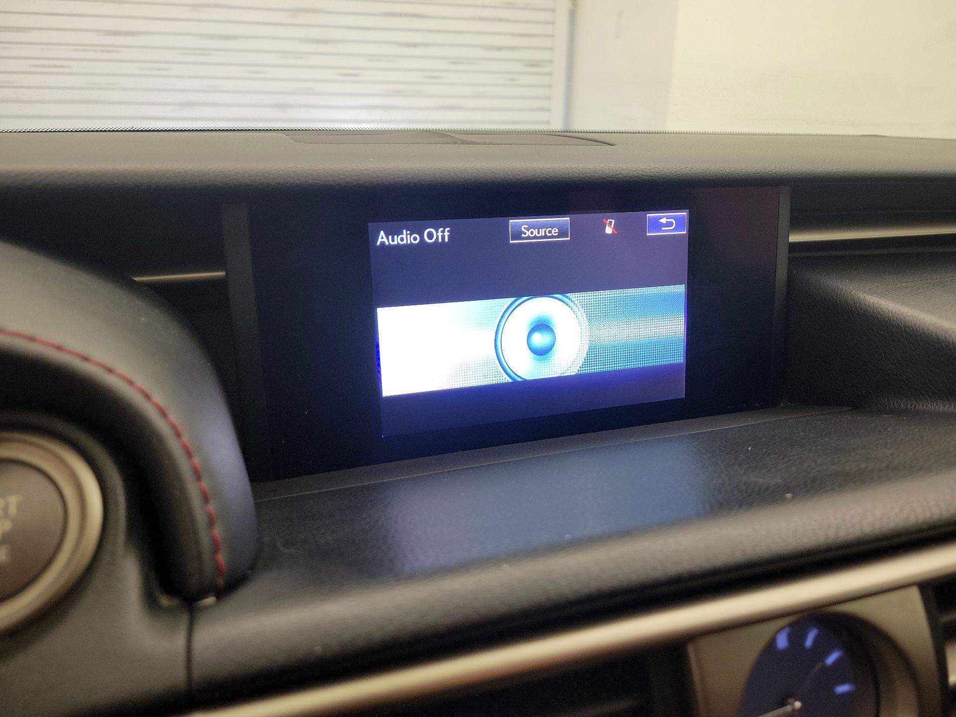 Thumbnail: 2014 Lexus IS - 16