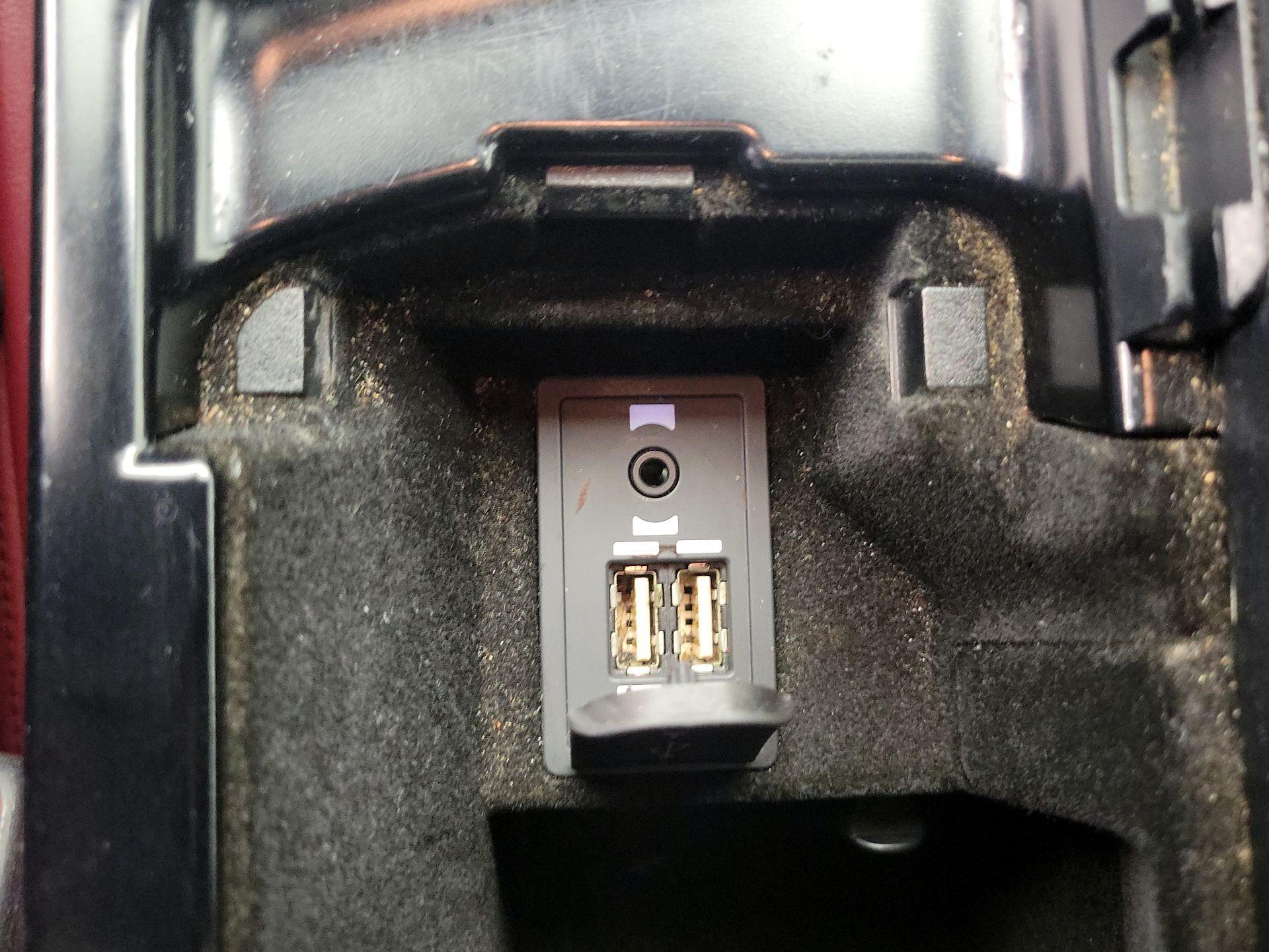 Thumbnail: 2014 Lexus IS - 19