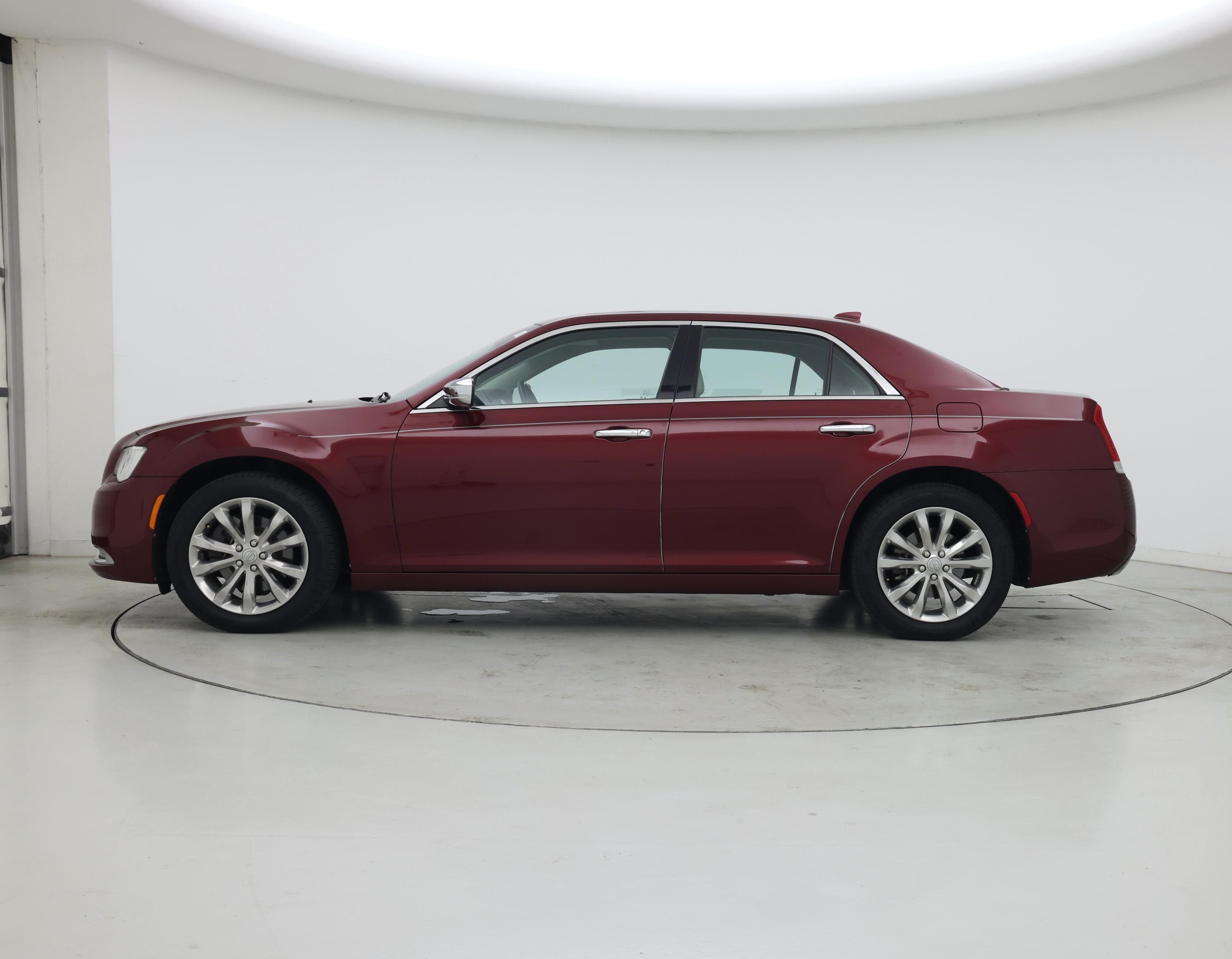 Thumbnail: 2017 Chrysler 300 - 3