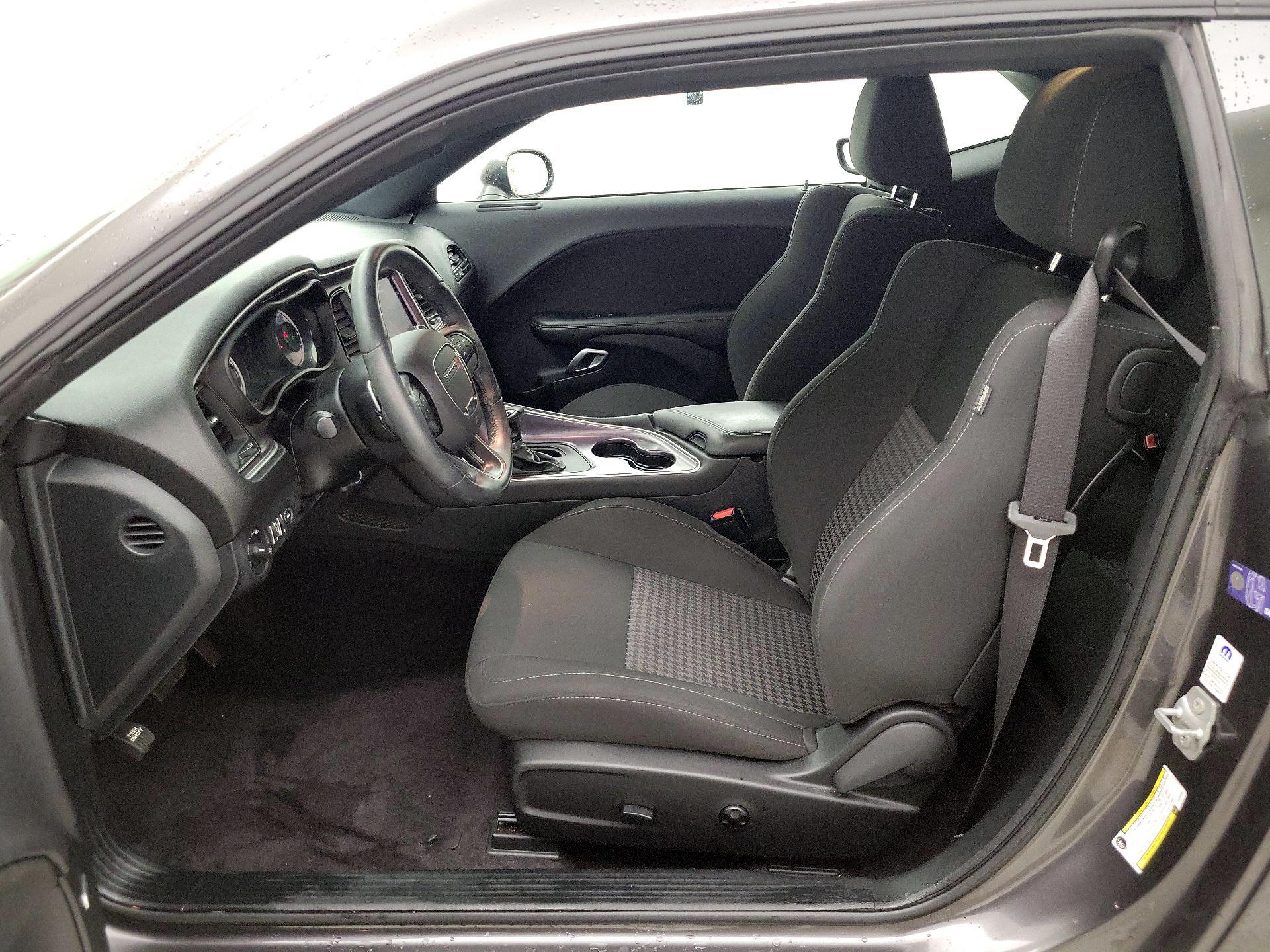 Thumbnail: 2018 Dodge Challenger - 11