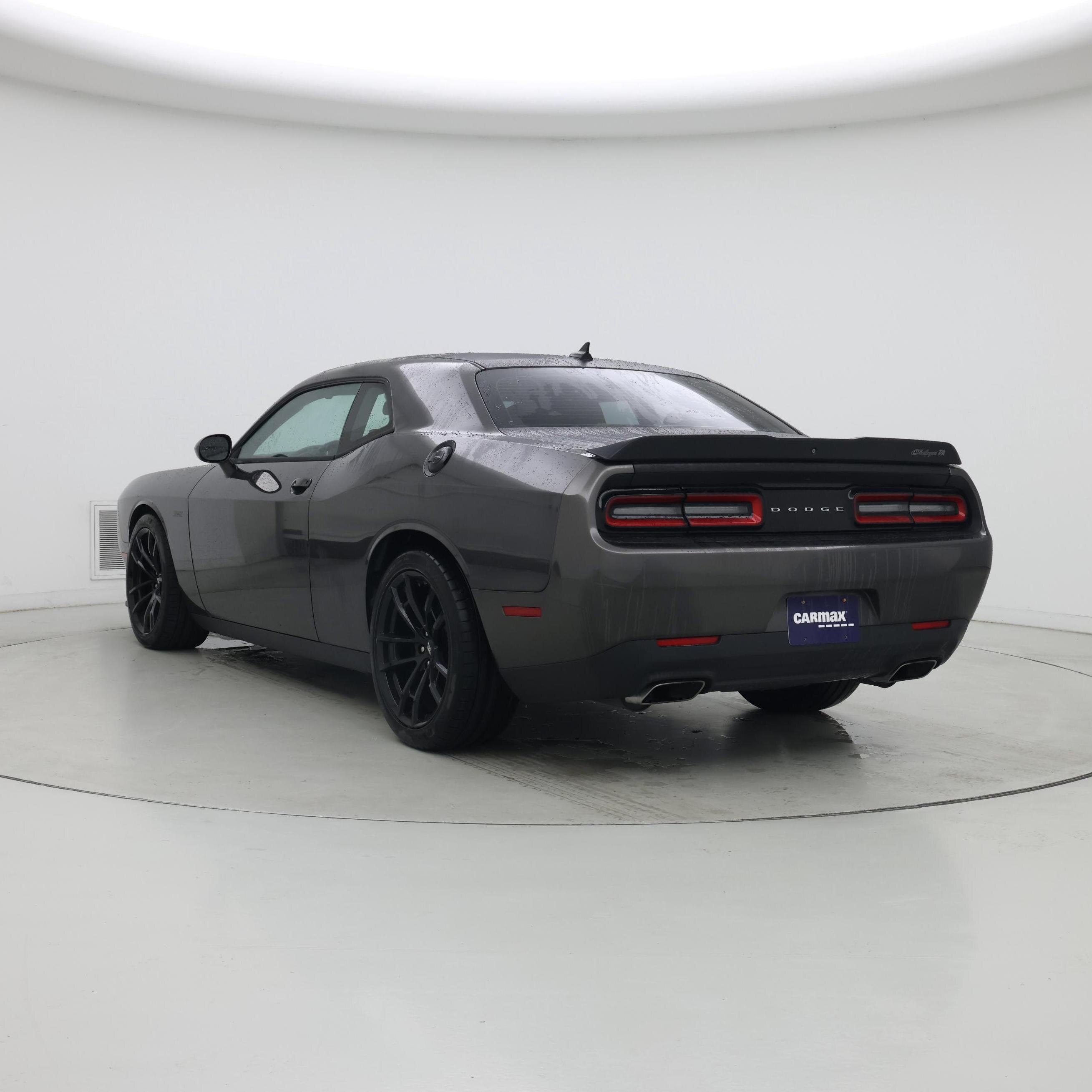 Thumbnail: 2018 Dodge Challenger - 2
