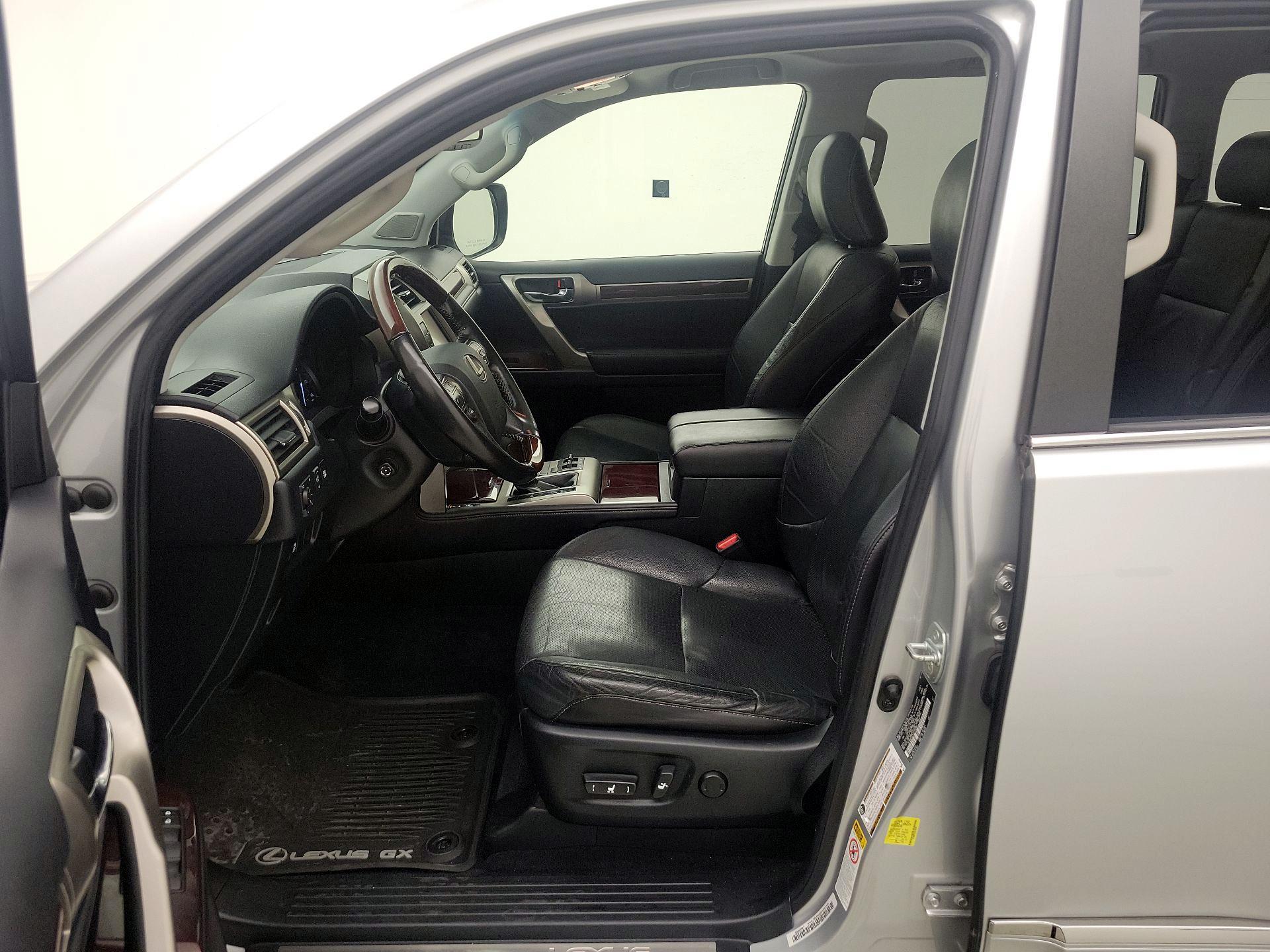 Thumbnail: 2018 Lexus GX - 11
