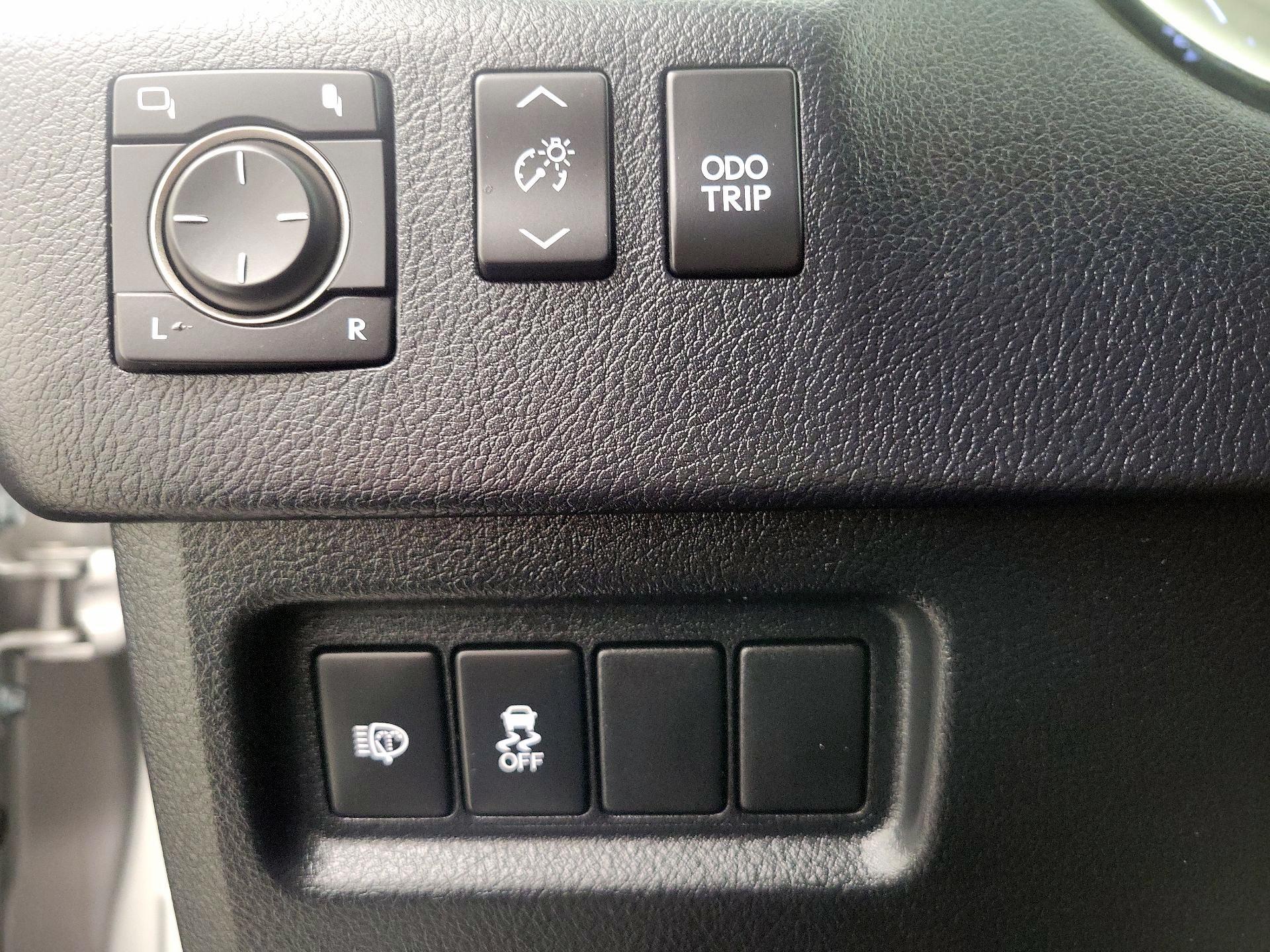 Thumbnail: 2018 Lexus GX - 13