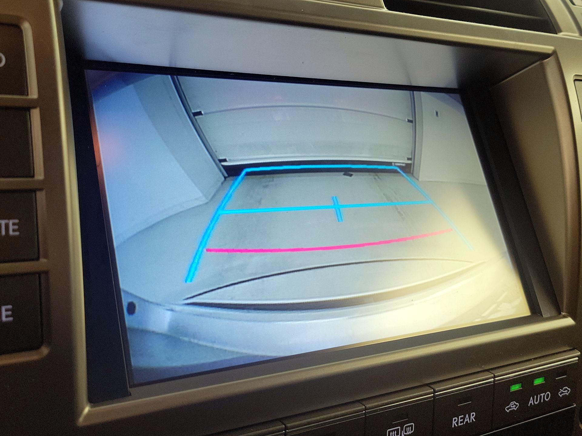 Thumbnail: 2018 Lexus GX - 15