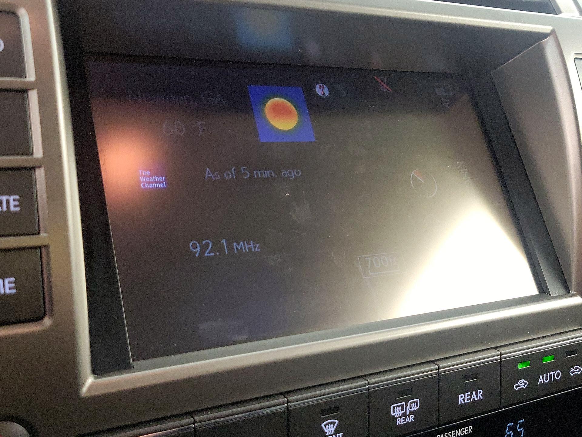 Thumbnail: 2018 Lexus GX - 16