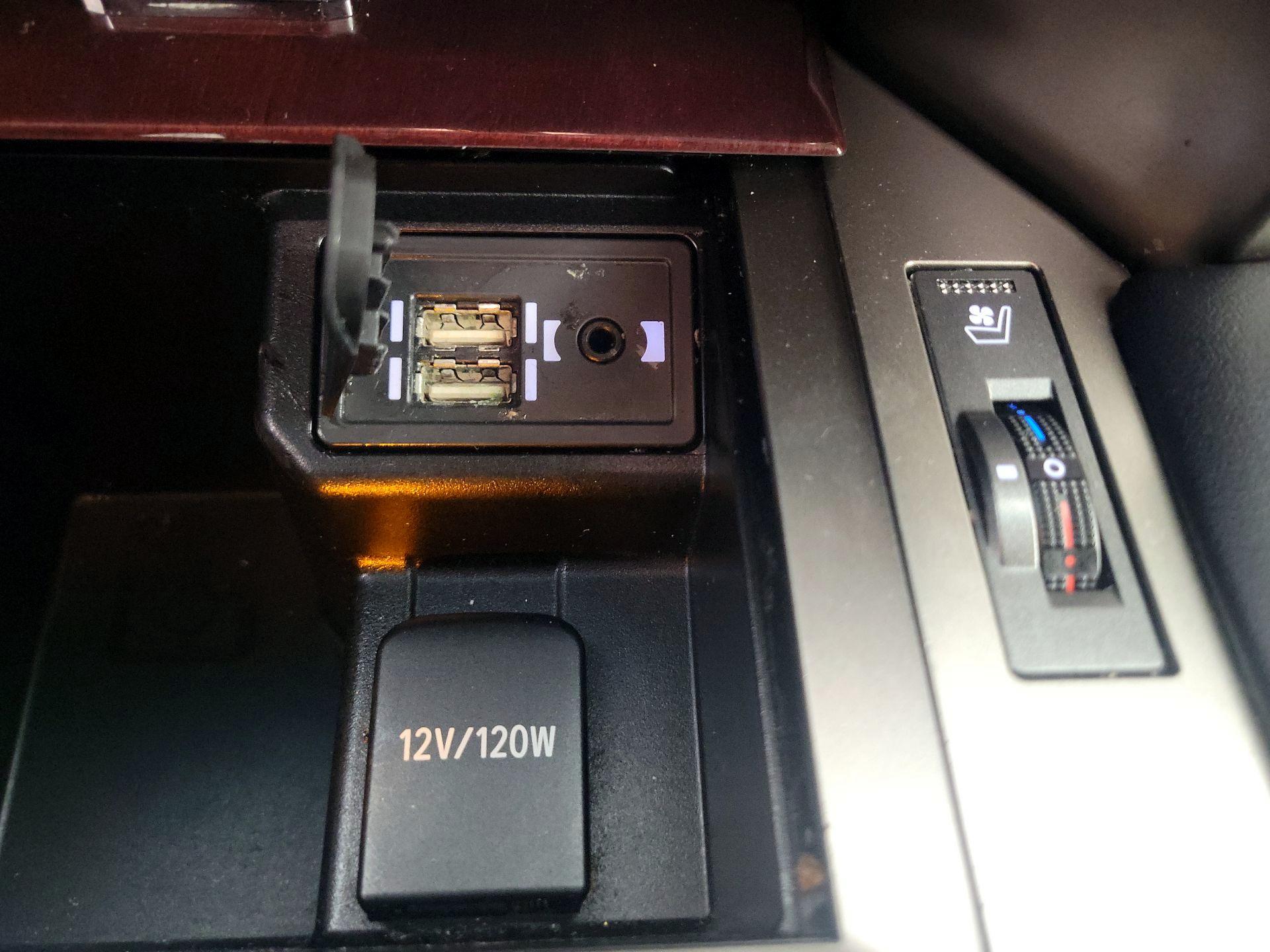 Thumbnail: 2018 Lexus GX - 19