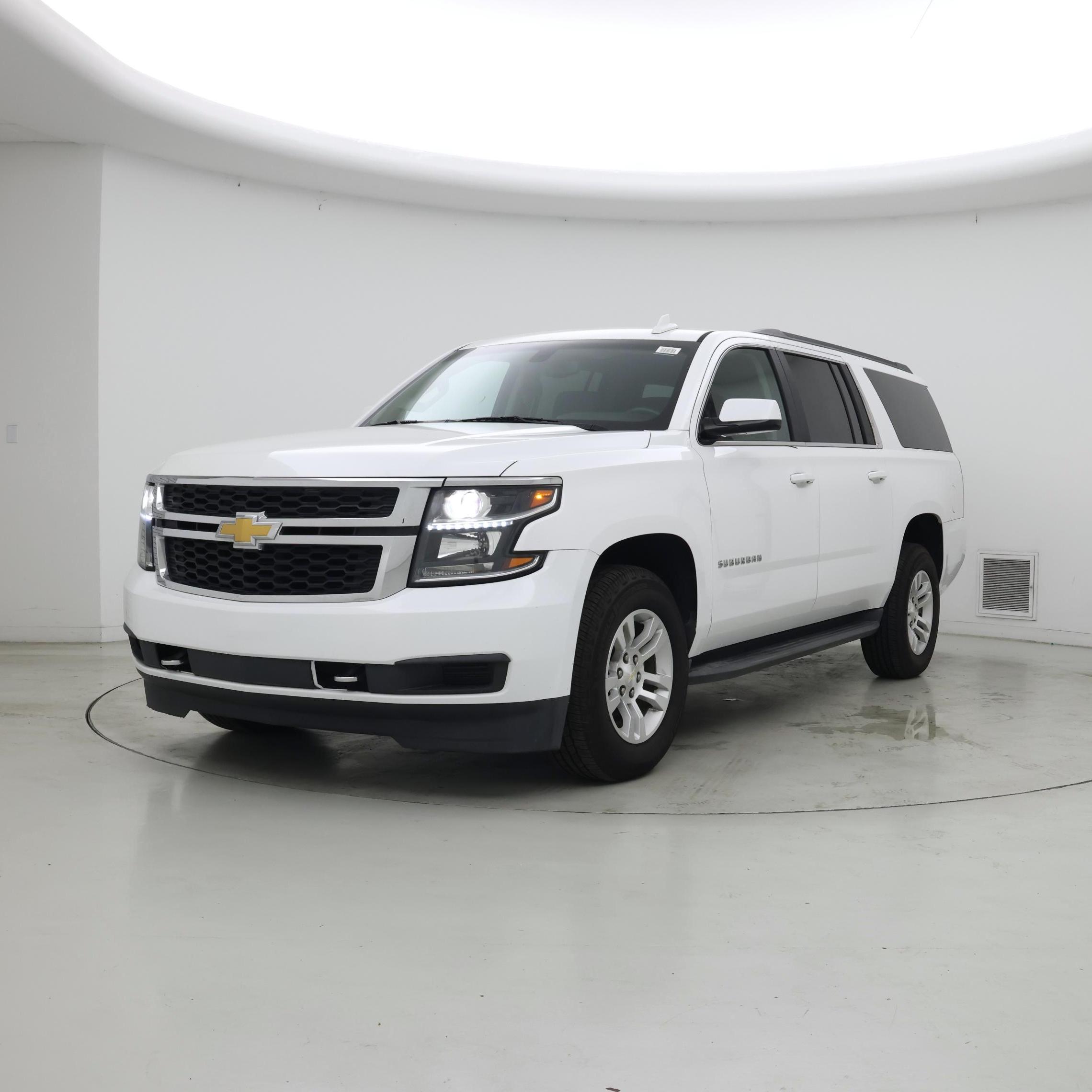 Thumbnail: 2017 Chevrolet Suburban - 4