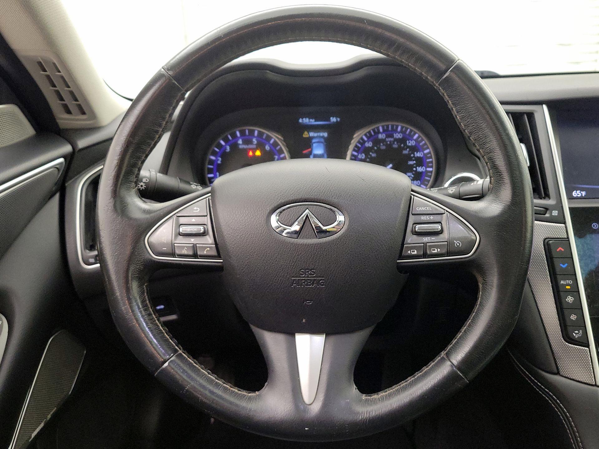 Thumbnail: 2017 INFINITI Q50 - 10