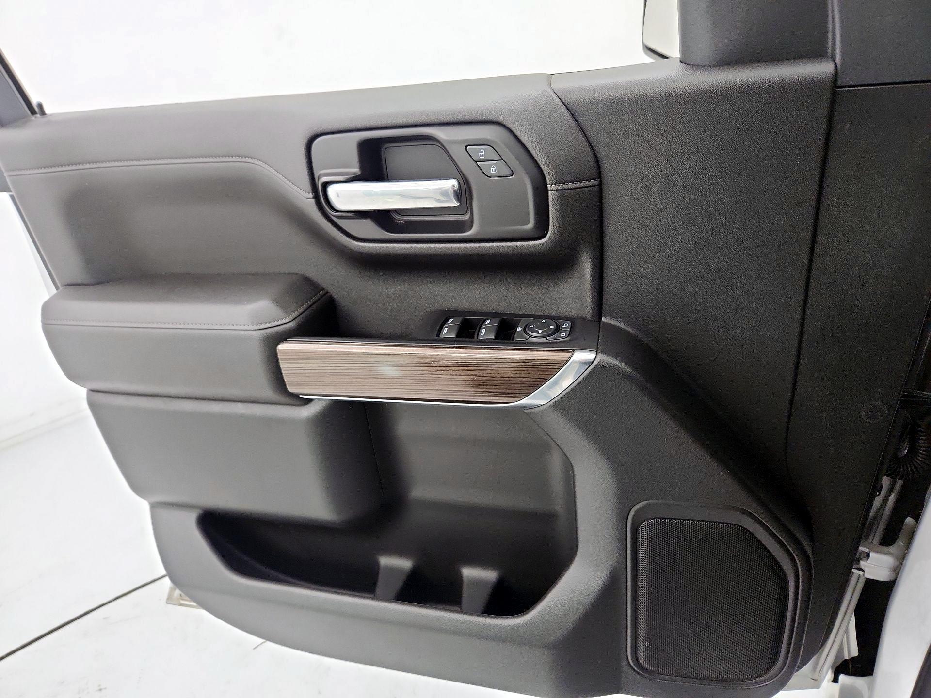 Thumbnail: 2022 Chevrolet Silverado 1500 - 12