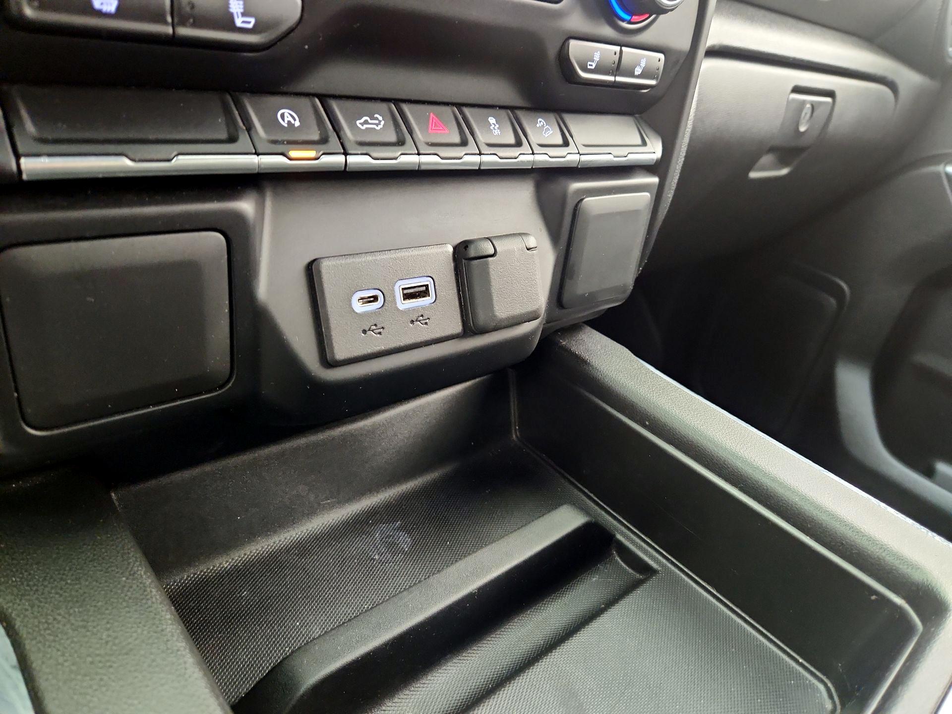 Thumbnail: 2022 Chevrolet Silverado 1500 - 18