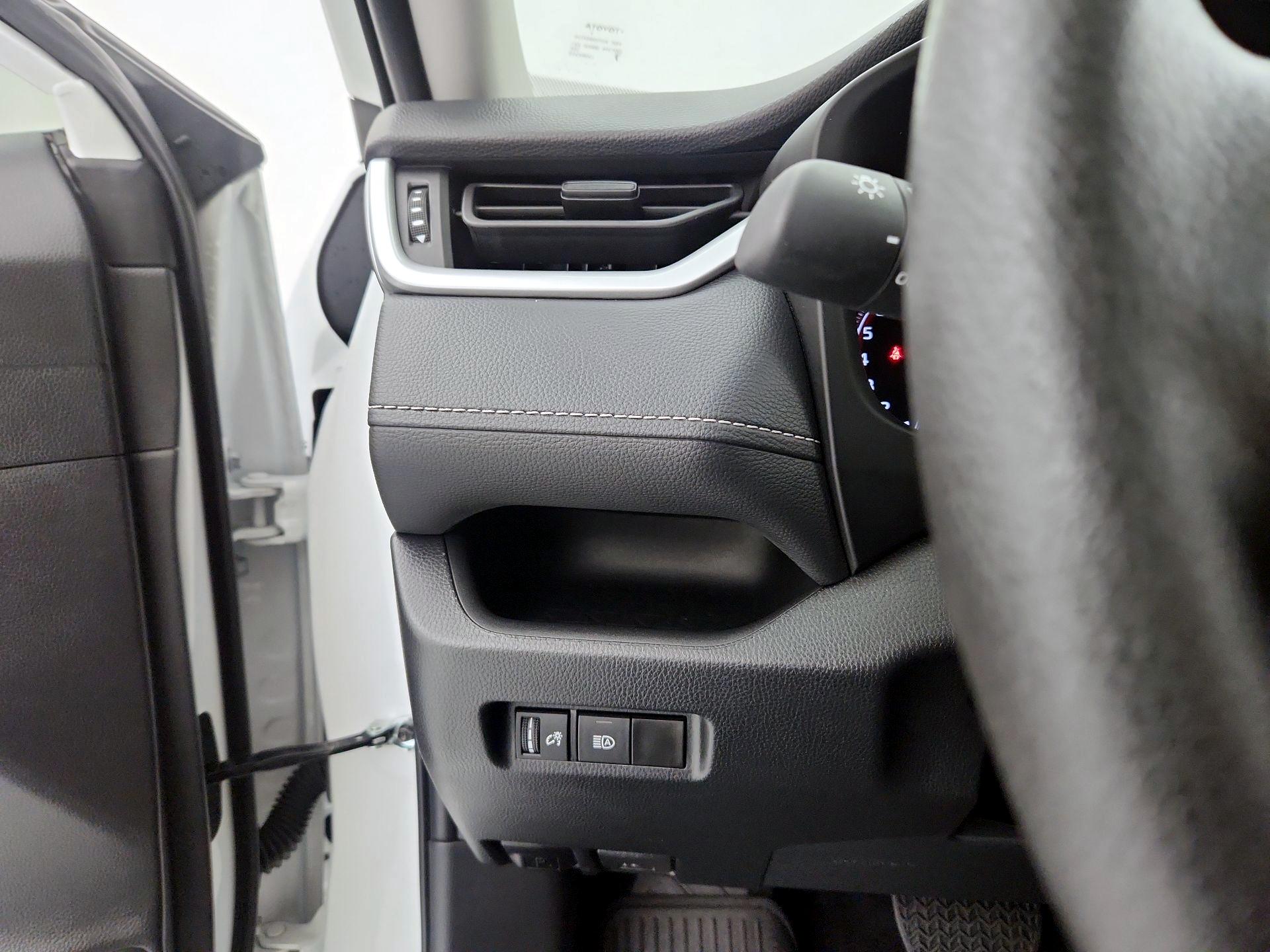 Thumbnail: 2023 Toyota RAV4 - 13