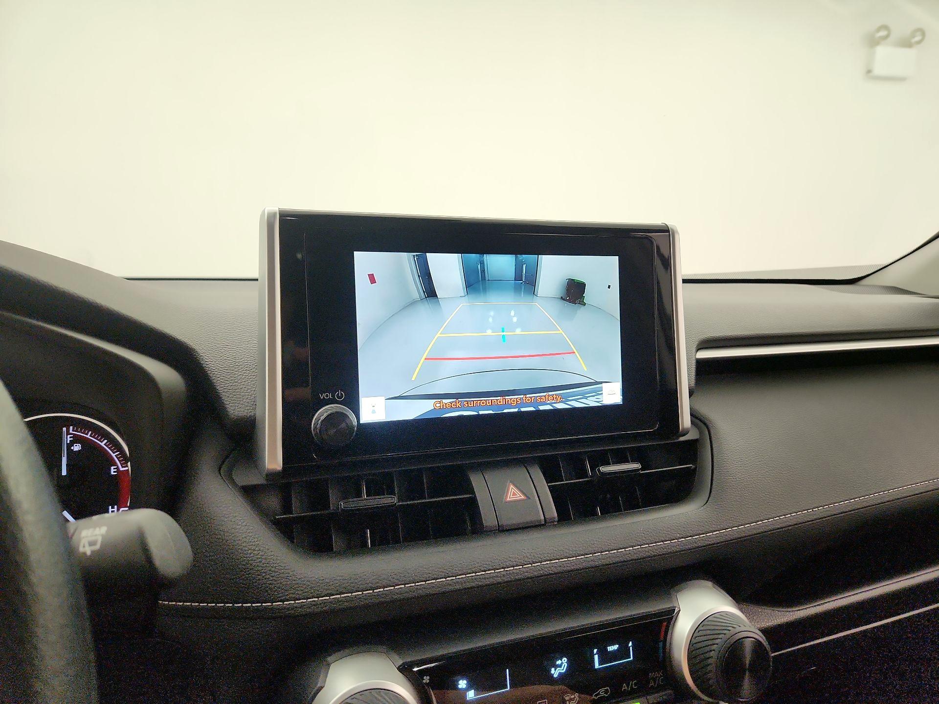 Thumbnail: 2023 Toyota RAV4 - 15