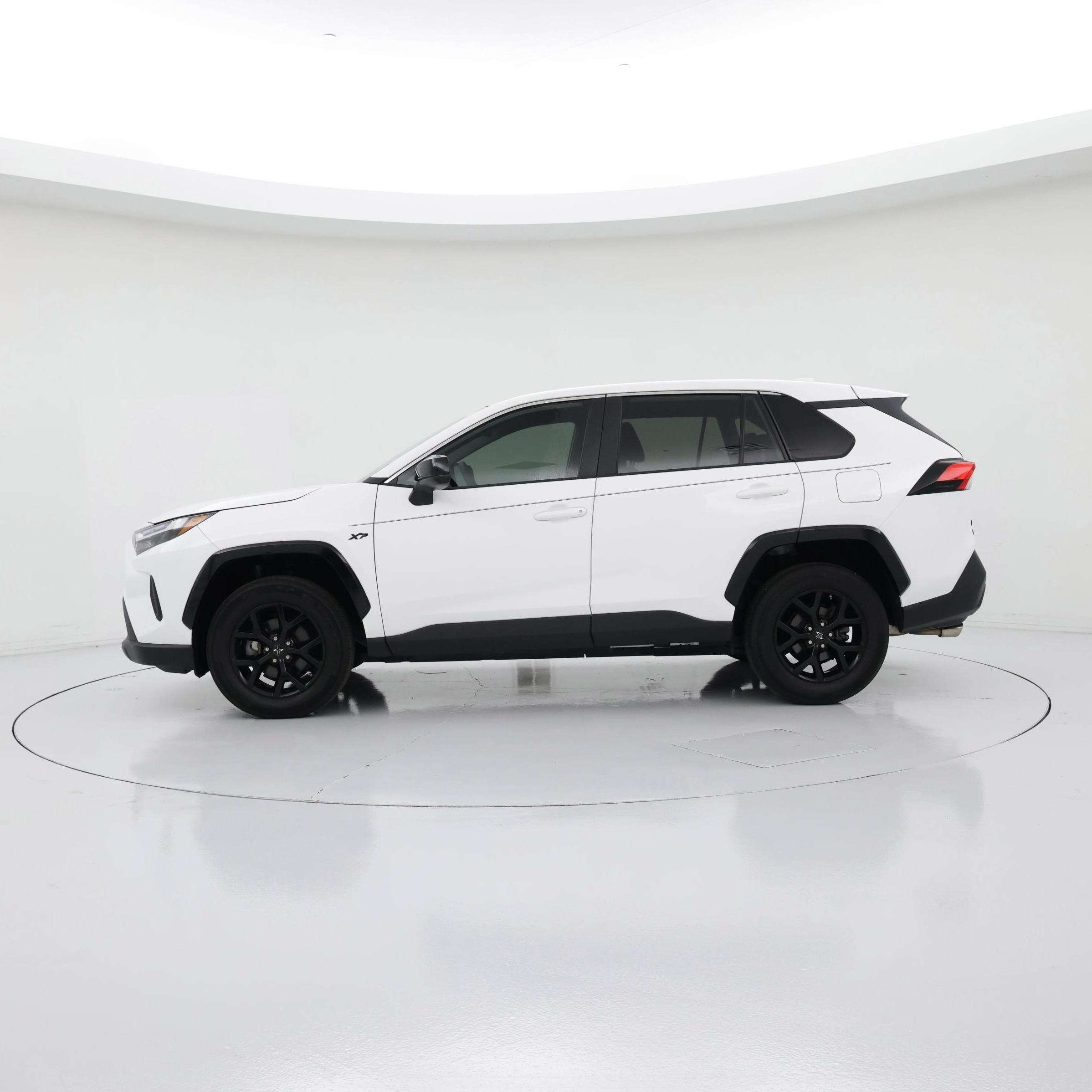 Thumbnail: 2023 Toyota RAV4 - 3