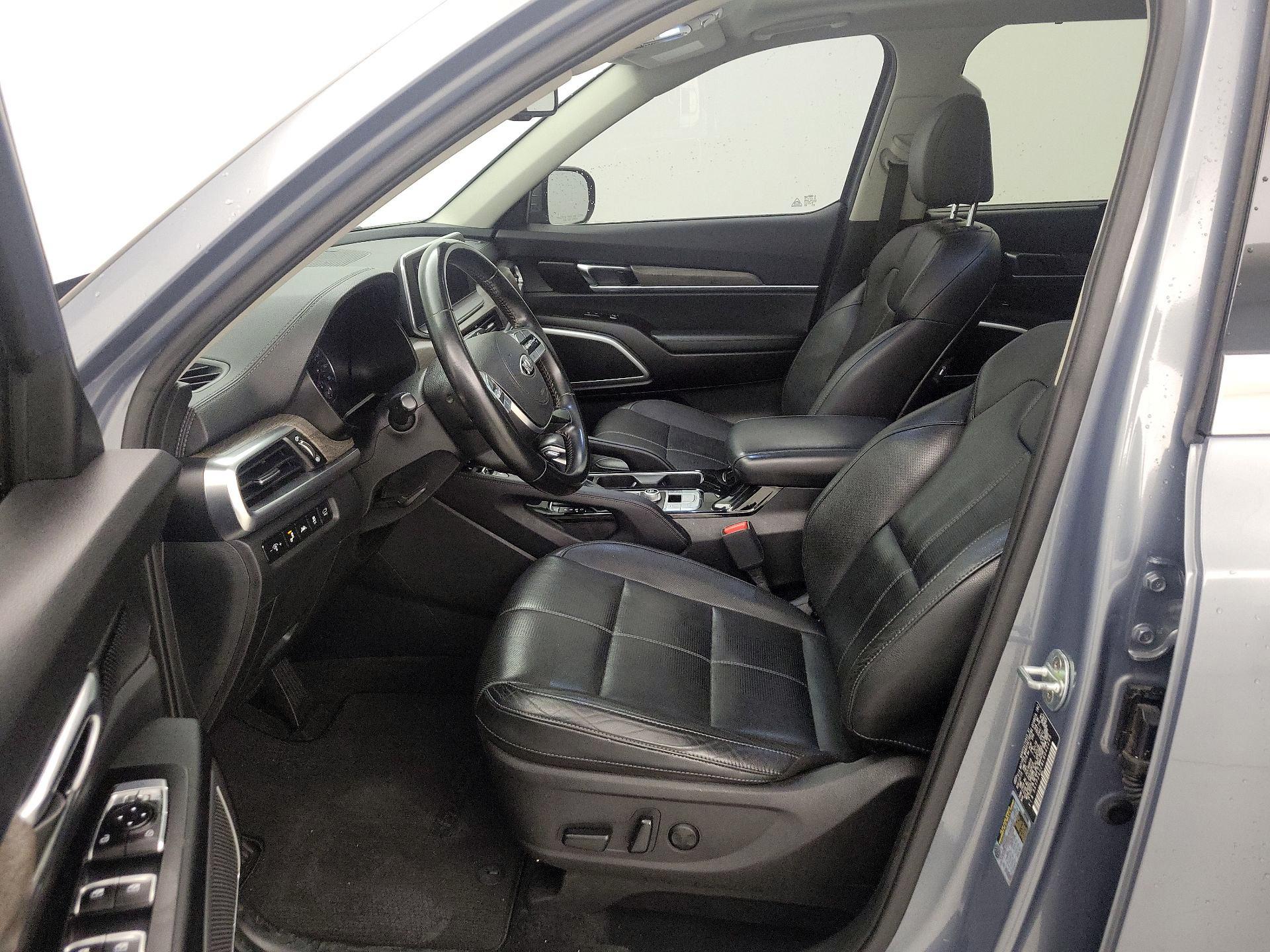 Thumbnail: 2020 Kia Telluride - 11