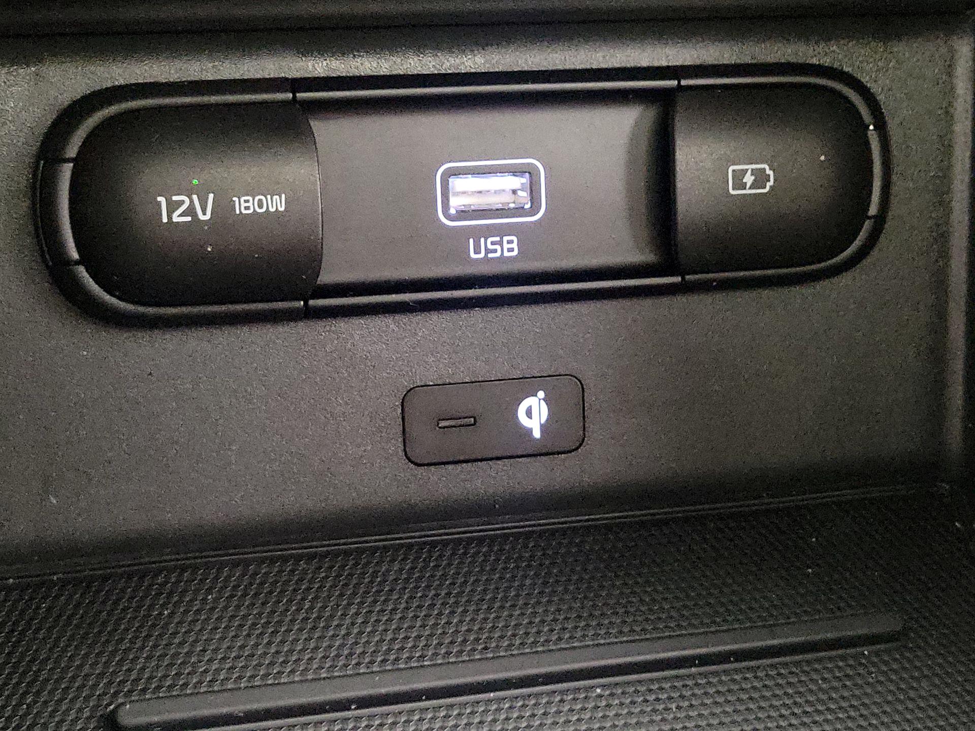 Thumbnail: 2020 Kia Telluride - 19